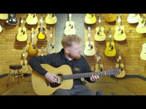 GUITARGUITAR Martin Custom Shop North Street Edition D-28 Herringbone Wild Grain East Indian Rosewood #M2727073