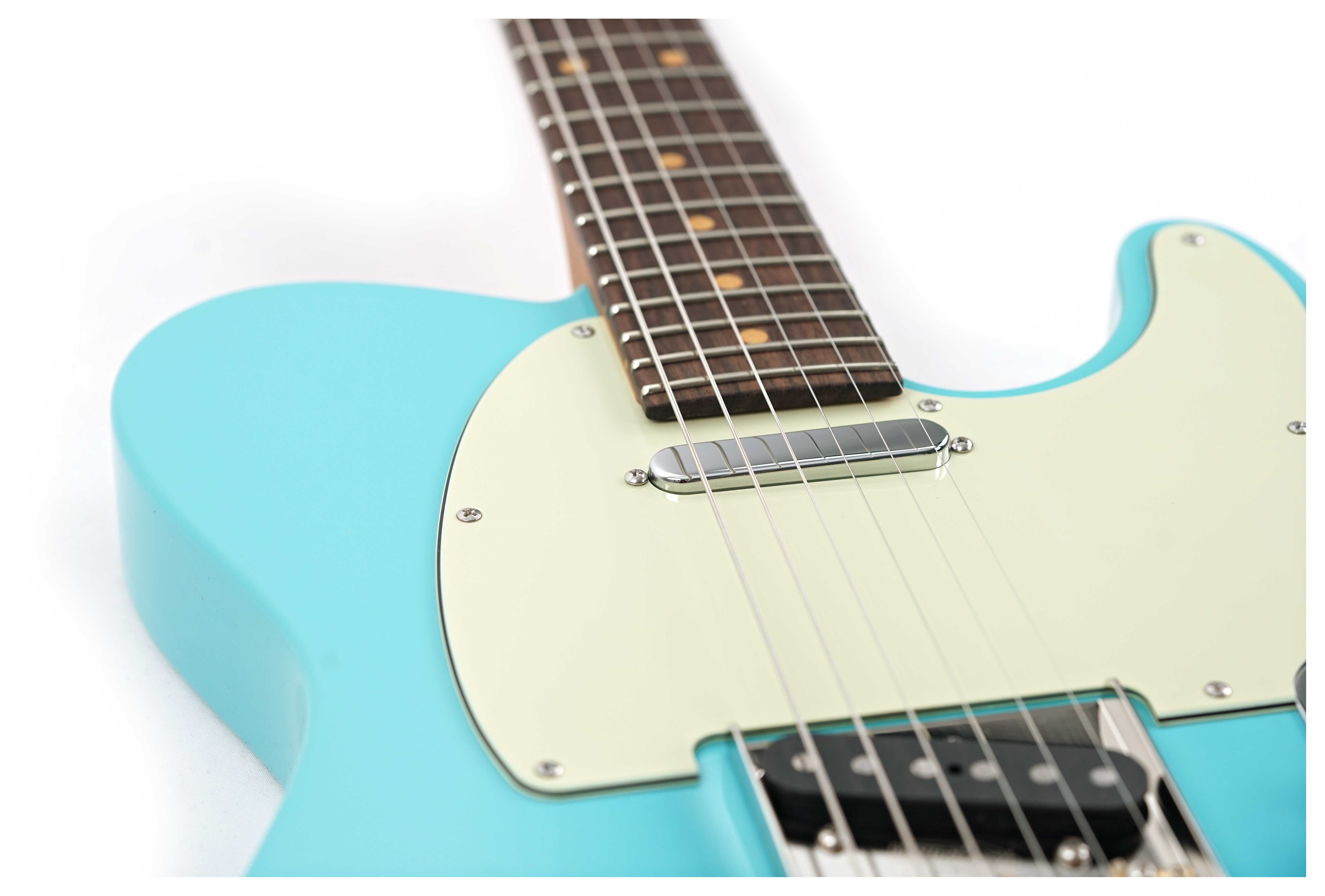 GUITARGUITAR Suhr Classic T Vintage Limited Edition Daphne Blue Rosewood Fingerboard