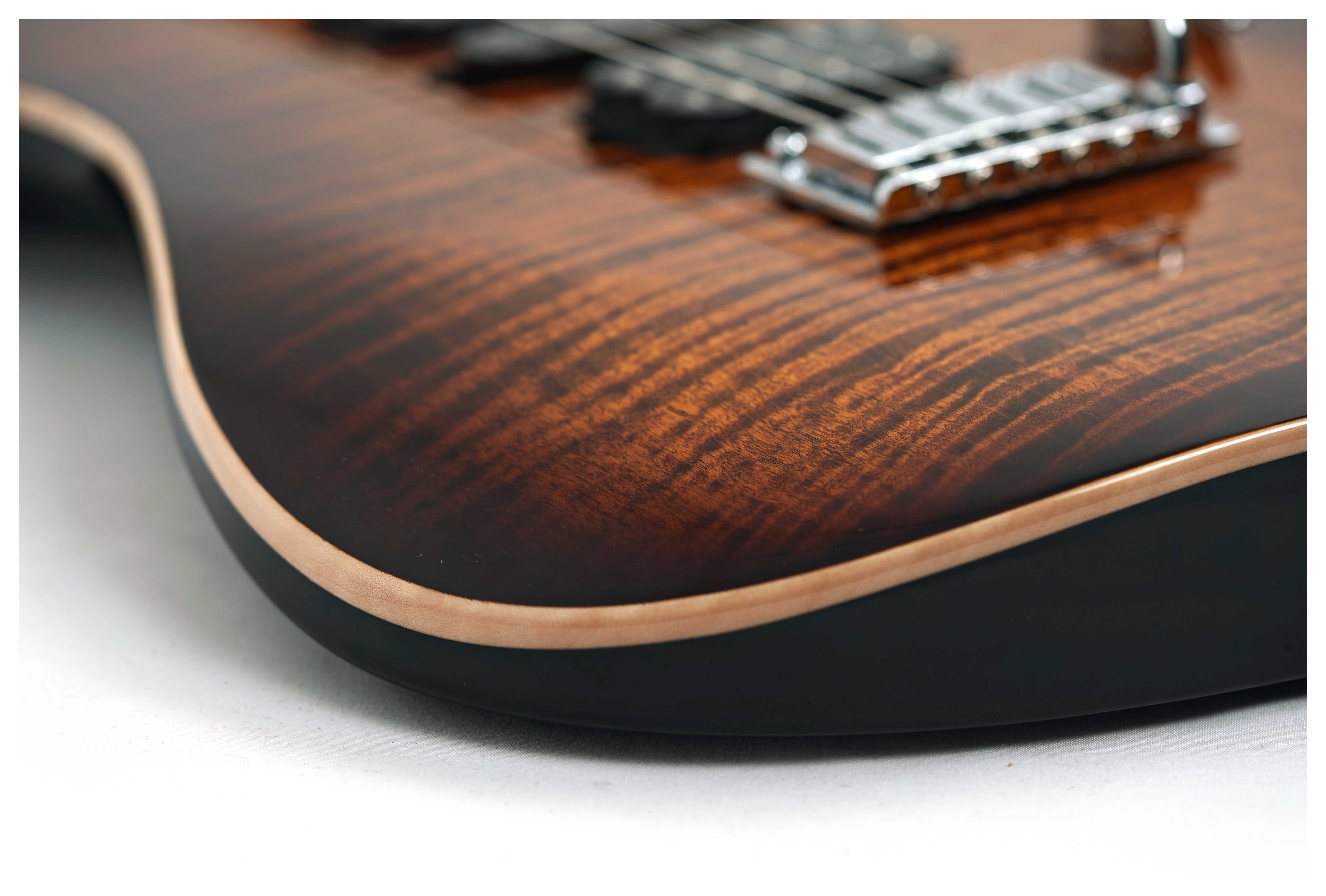 GUITARGUITAR Suhr Modern Plus Bengal Burst Maple Fingerboard HSH #91380