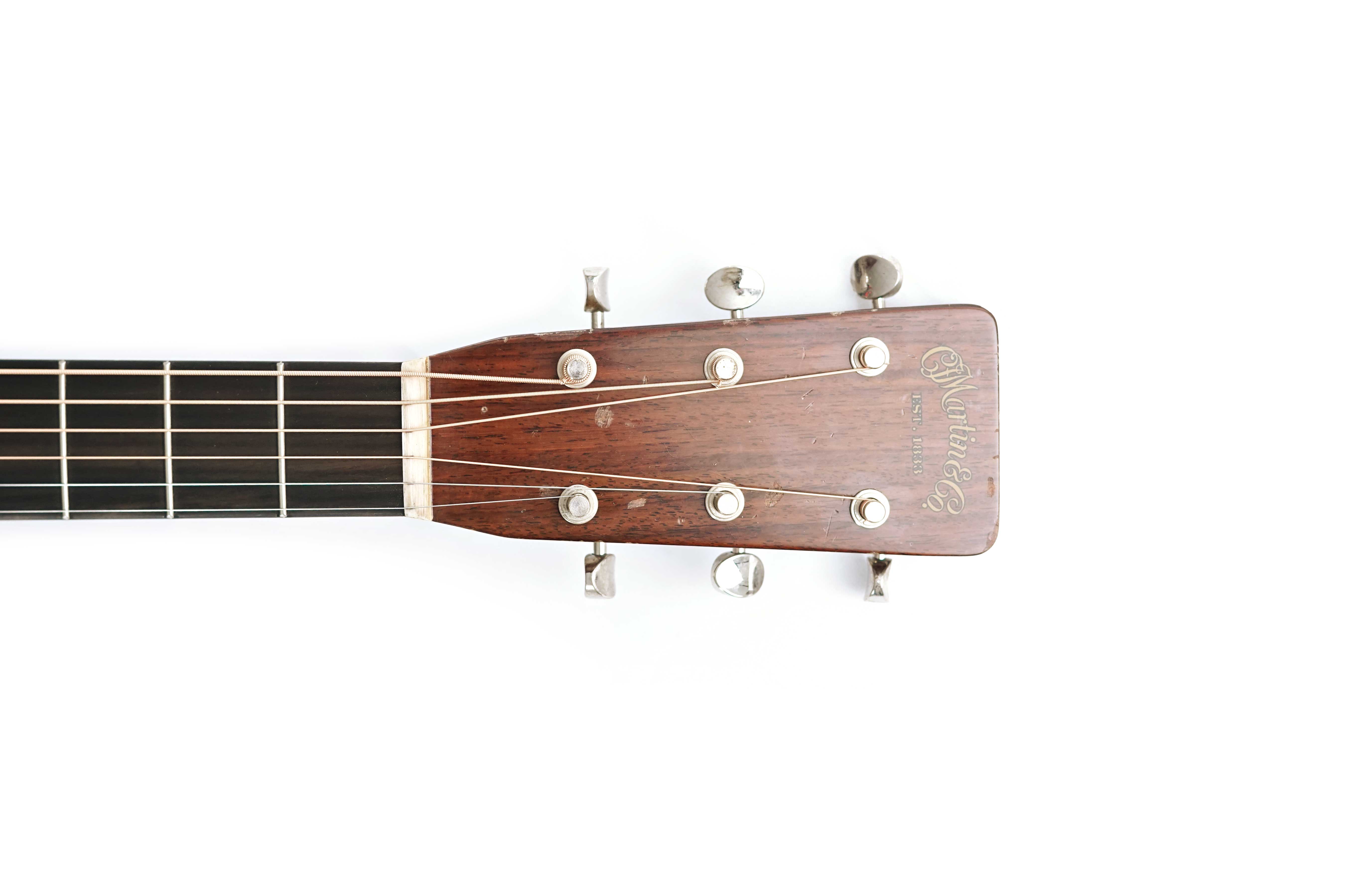 GUITARGUITAR Martin D-28 Rich Robinson Custom Signature Edition