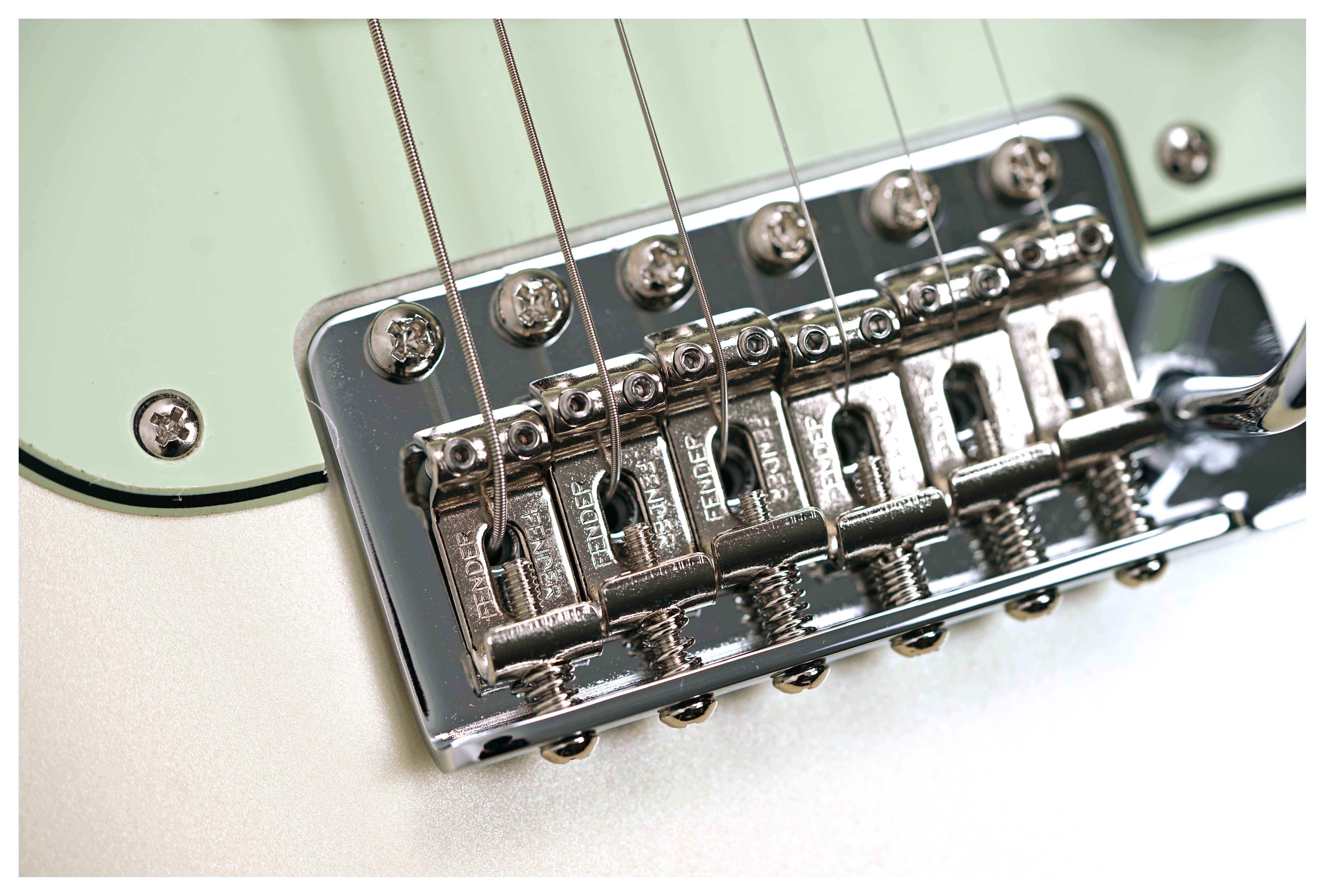 GUITARGUITAR Fender guitarguitar Exclusive American Professional Classic Stratocaster Rosewood Fingerboard Olympic White