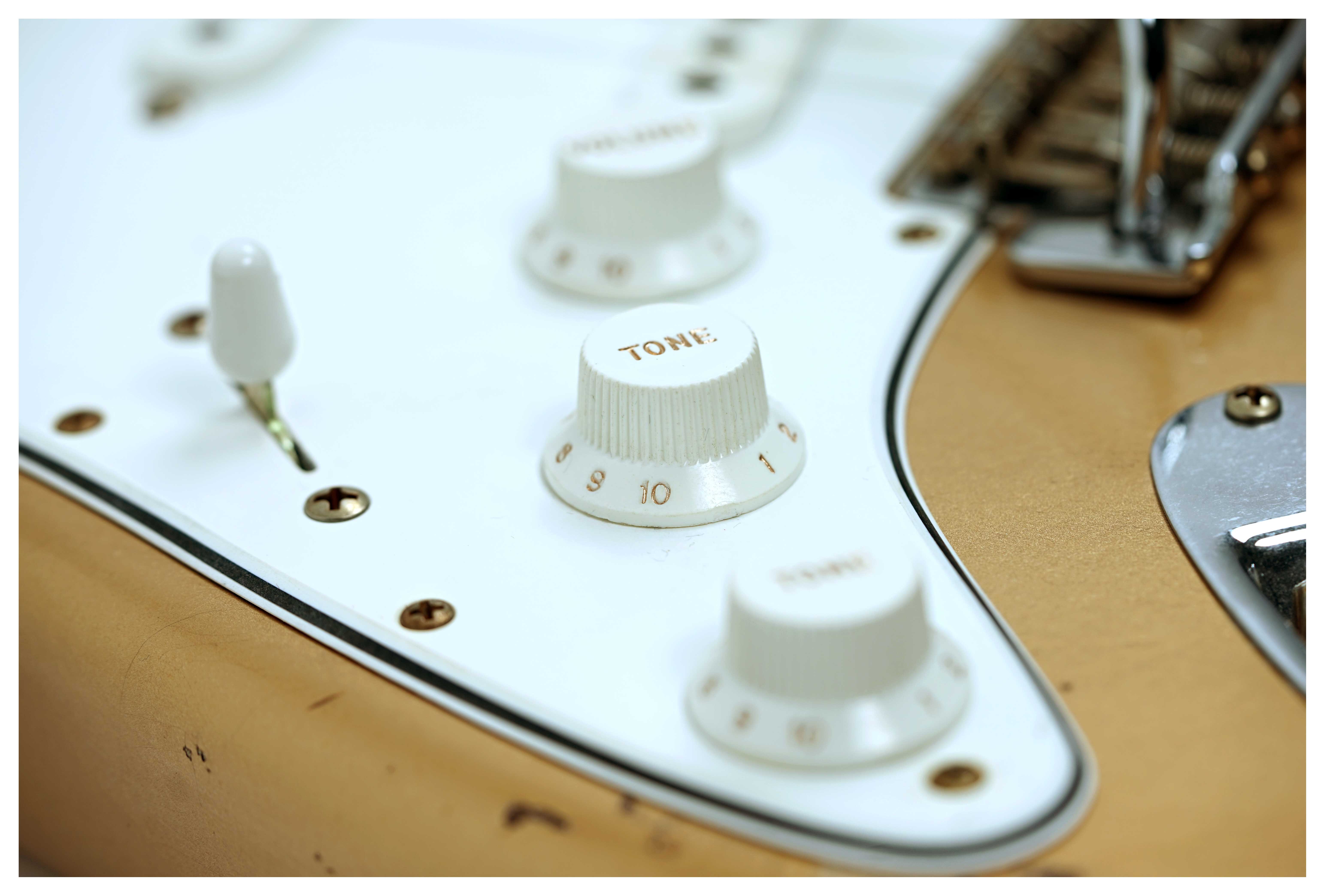 GUITARGUITAR Fender Custom Shop Mid 60's Stratocaster Relic HLE Gold Left Handed #R144606