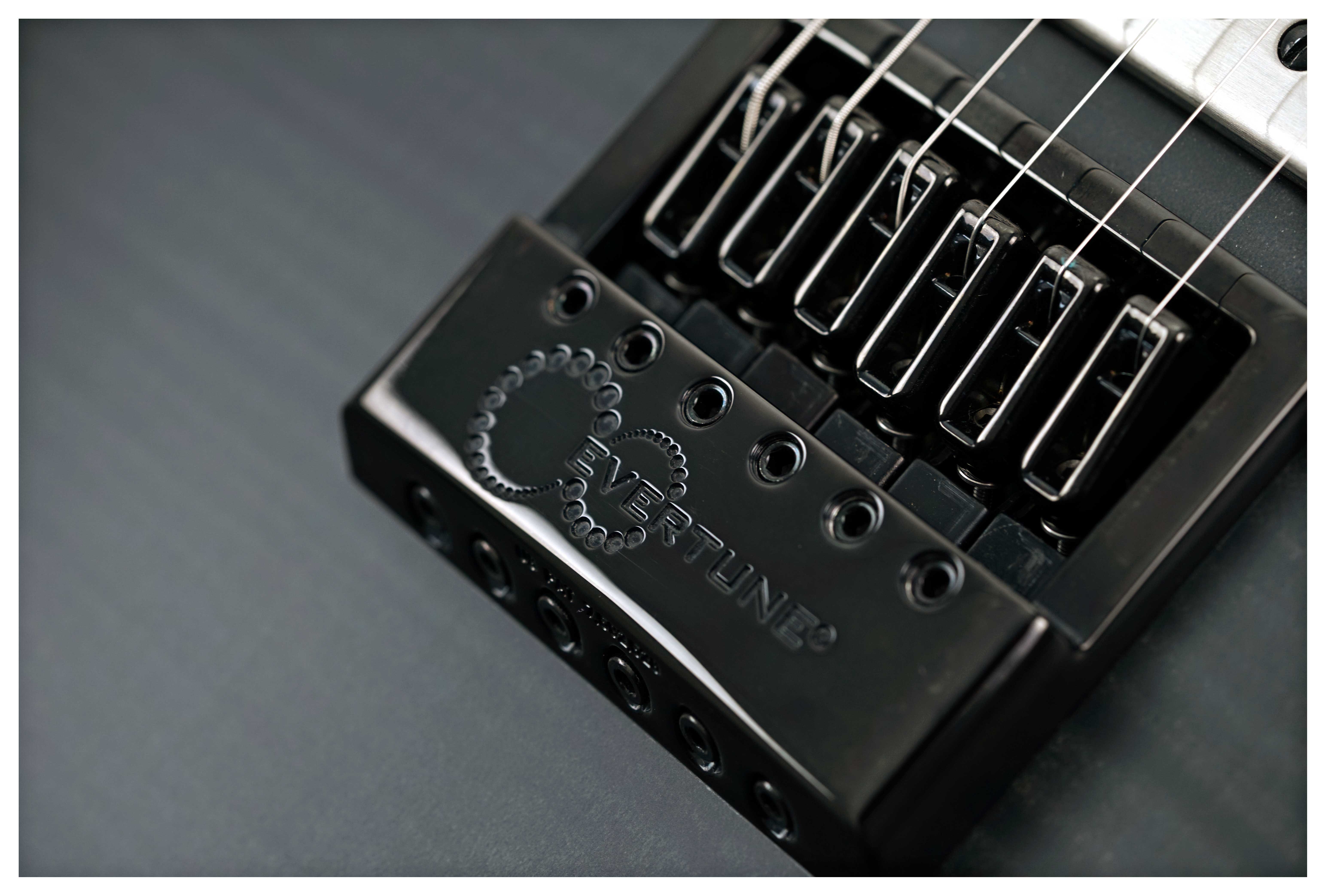 GUITARGUITAR Mayones Regius 6 4Ever, Flame Maple 3A, Trans Black Satin, Black Limba Body #RP2409341