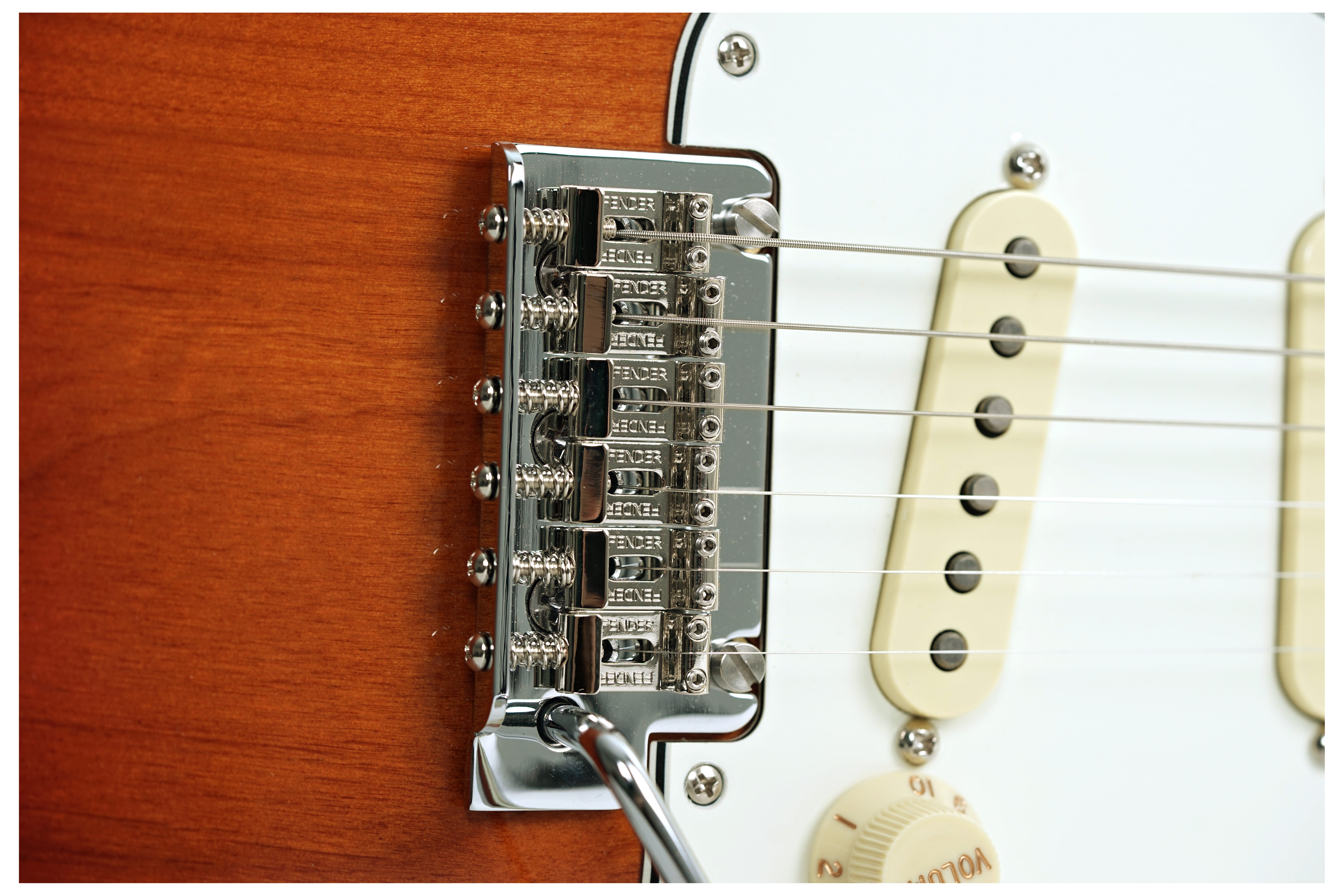 GUITARGUITAR Fender Player II Stratocaster 3 Colour Sunburst Rosewood Fingerboard