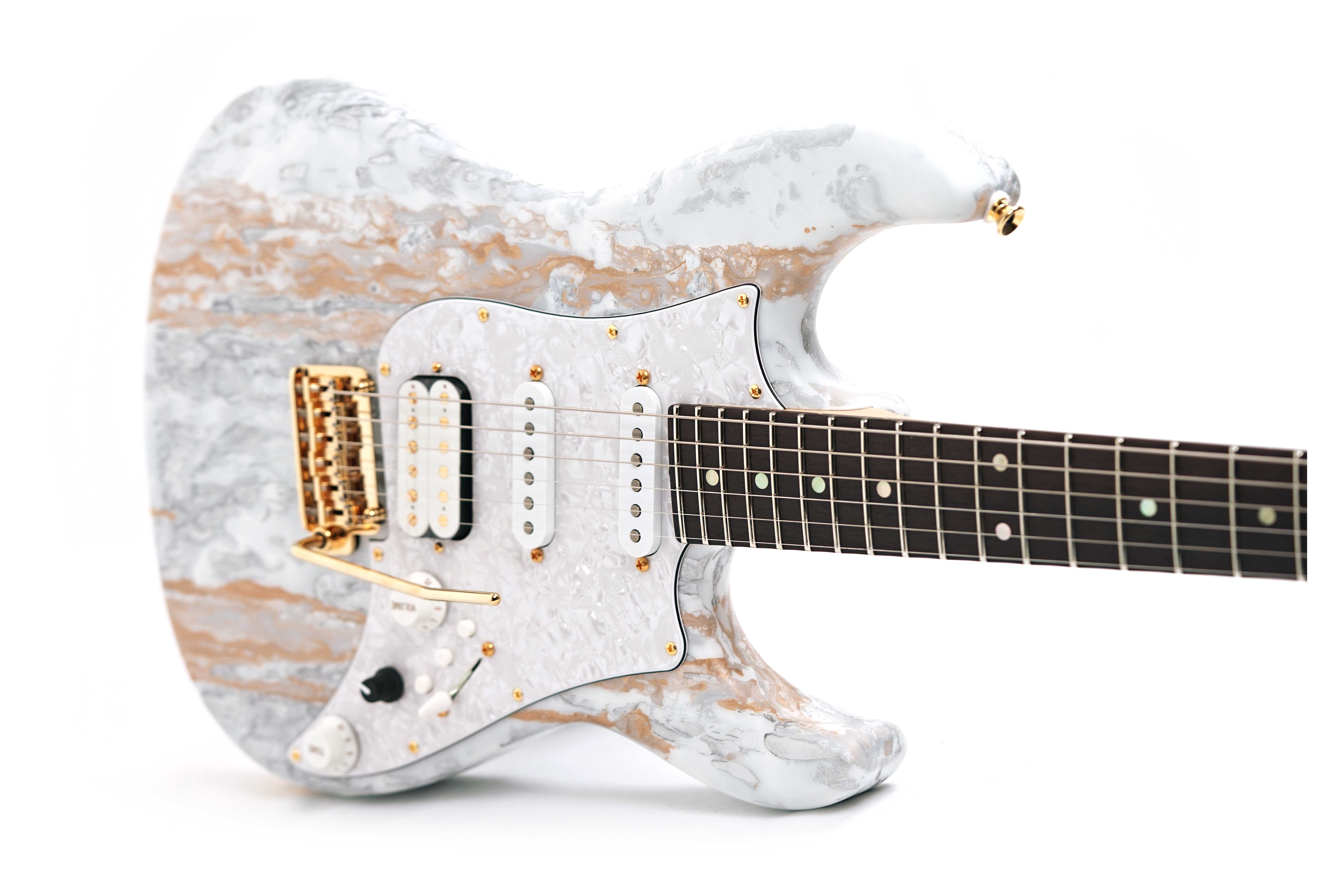 GUITARGUITAR Tyler Dann Huff Studio Elite HDX White Shmear