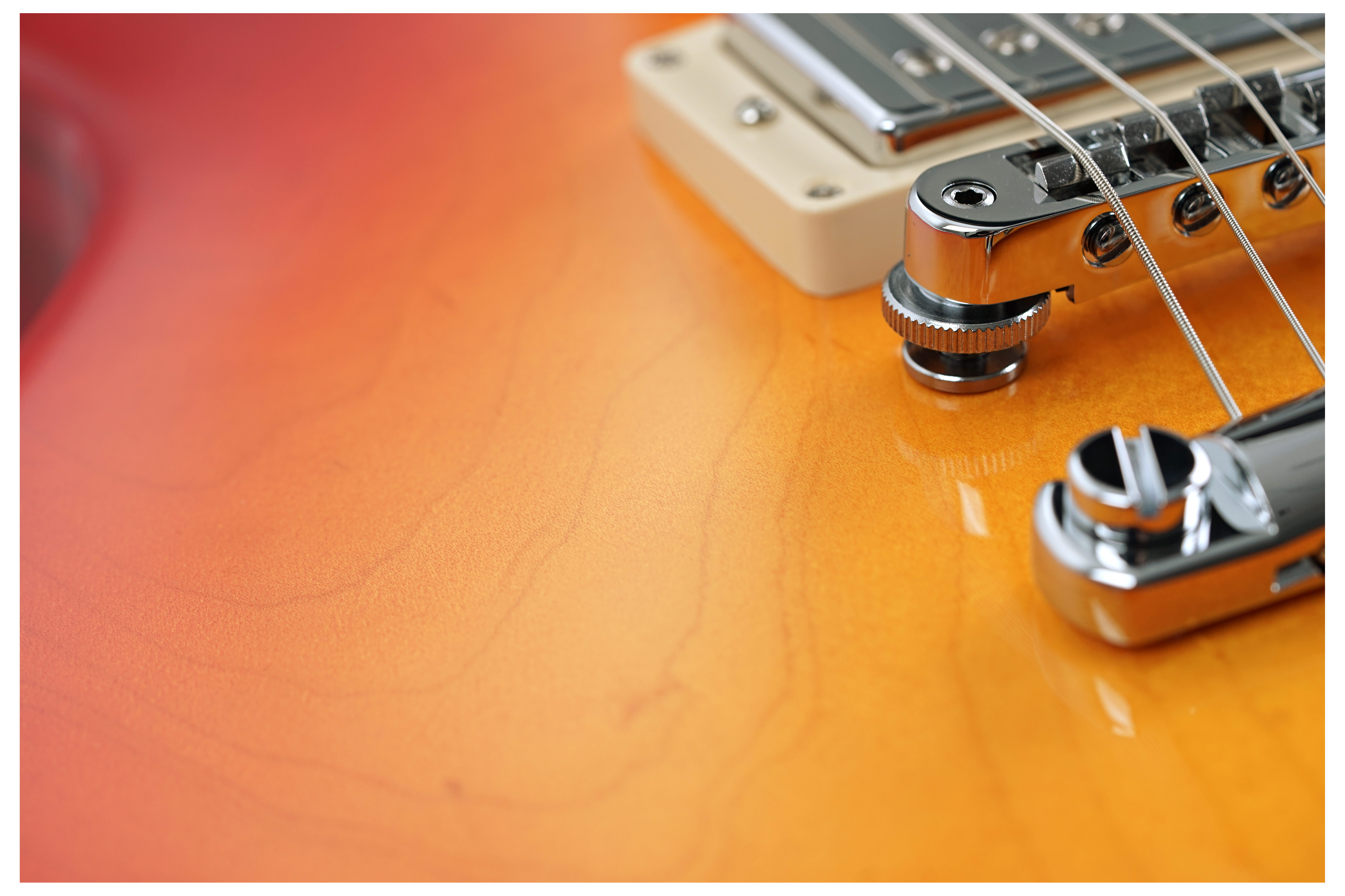 GUITARGUITAR Gibson Les Paul Studio Cherry Sunburst