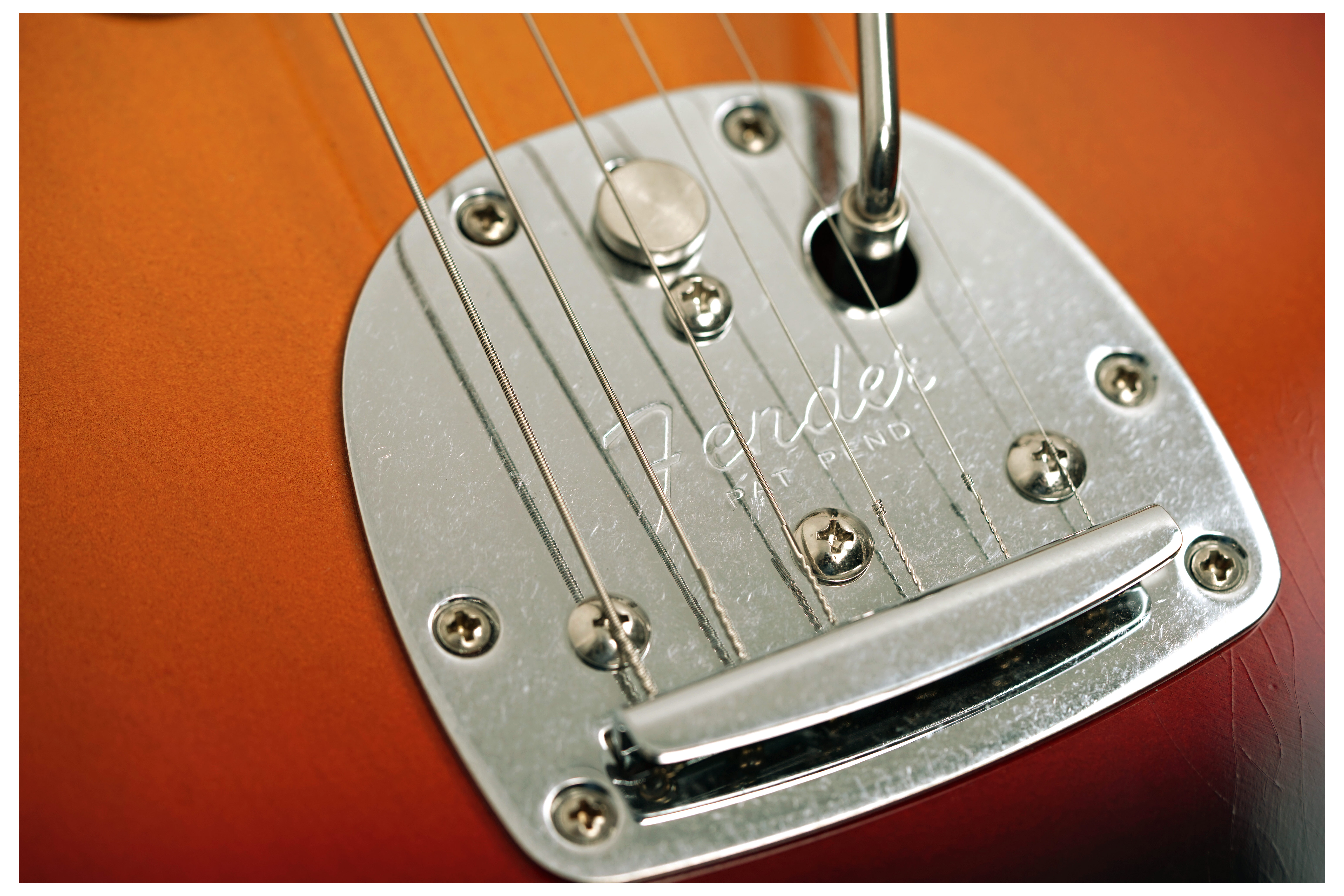 GUITARGUITAR Fender Limited Edition Vintera II Road Worn '50s Jazzmaster Rosewood Fingerboard 3-Colour Sunburst #MX25147622