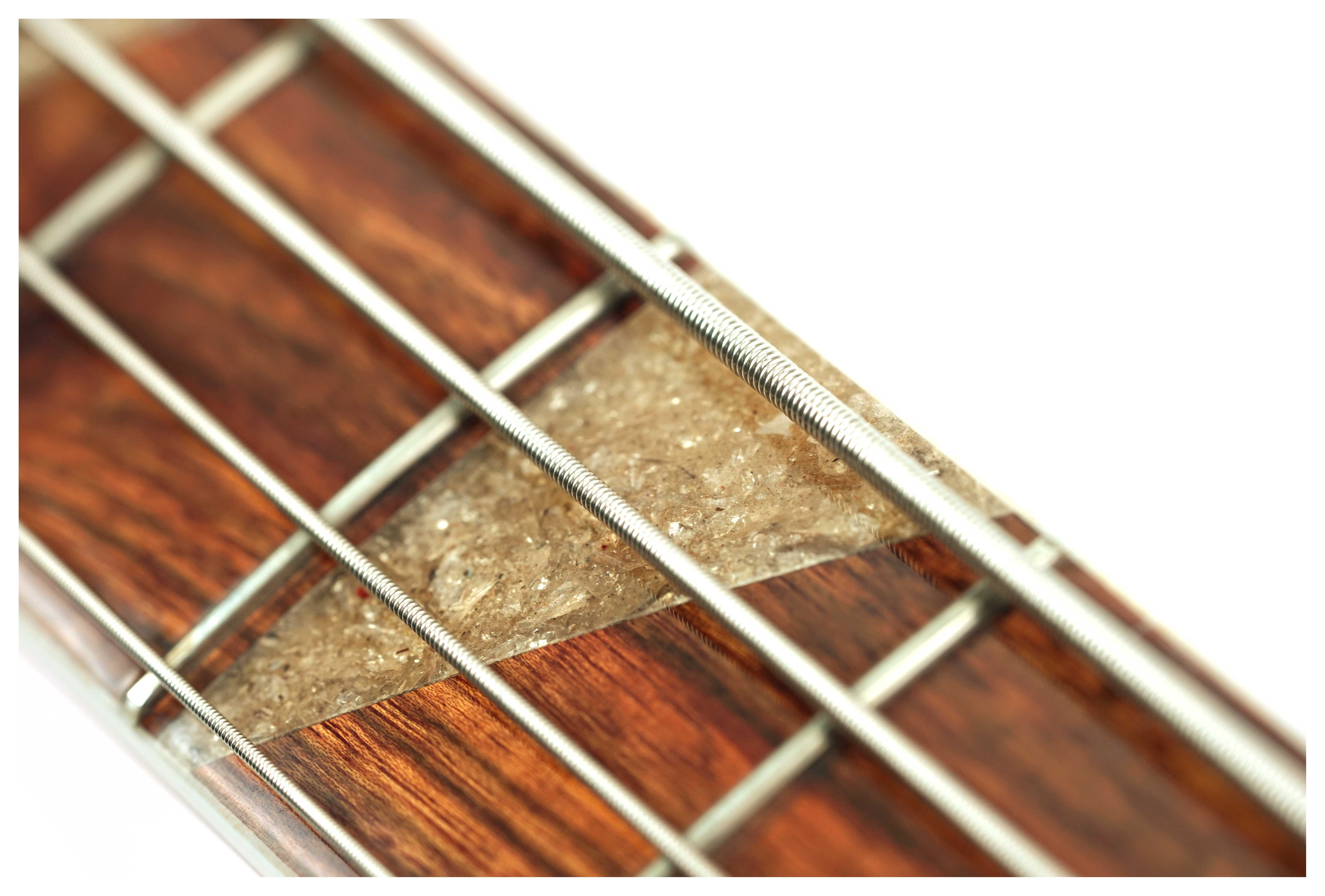 GUITARGUITAR Rickenbacker 4005XC 90th Anniversary Limited Edition Short Scale Bass Amber FireGlo