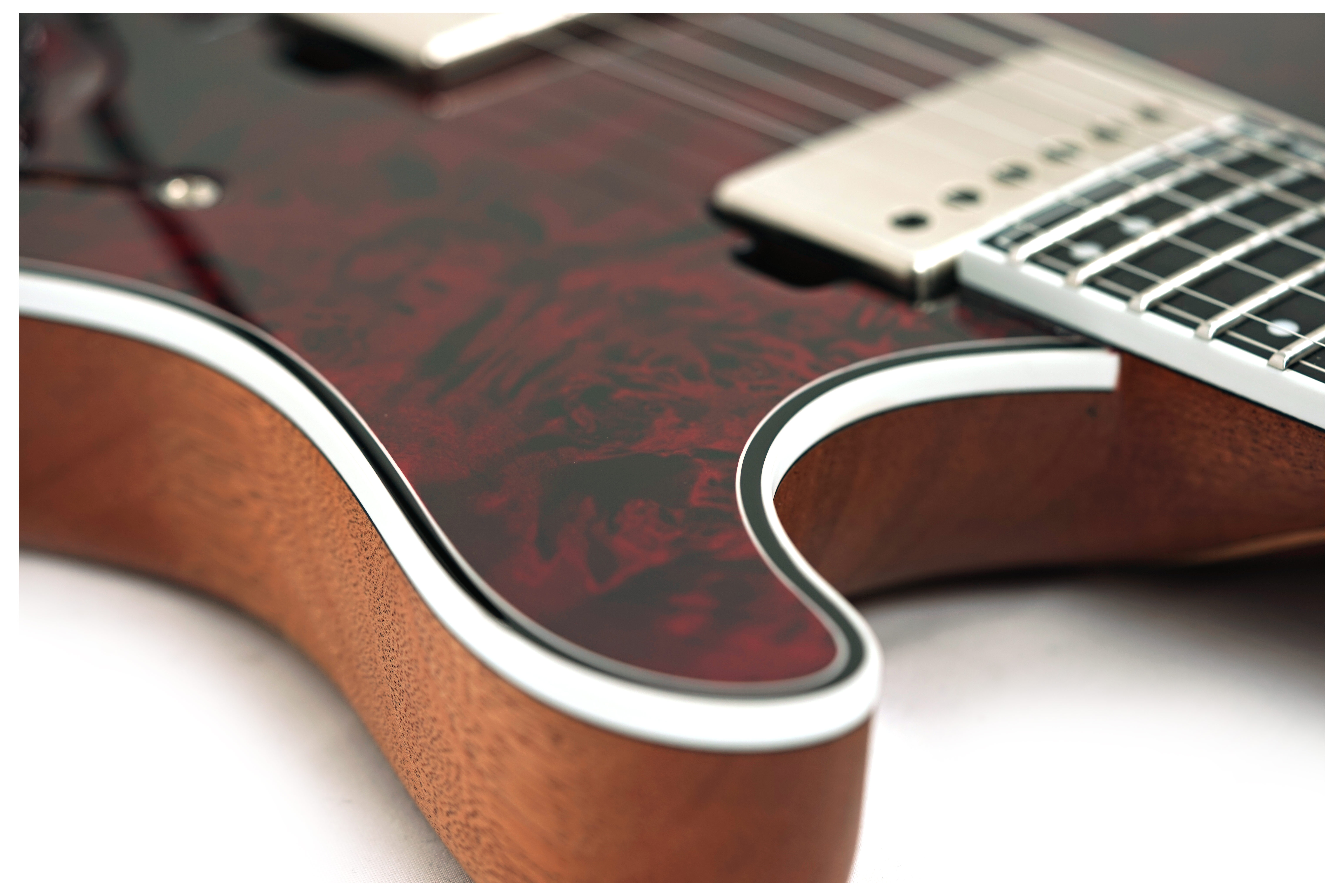 GUITARGUITAR Mayones Regius V24 6, Eye Poplar, Trans Dirty Red Gloss #RP2510410
