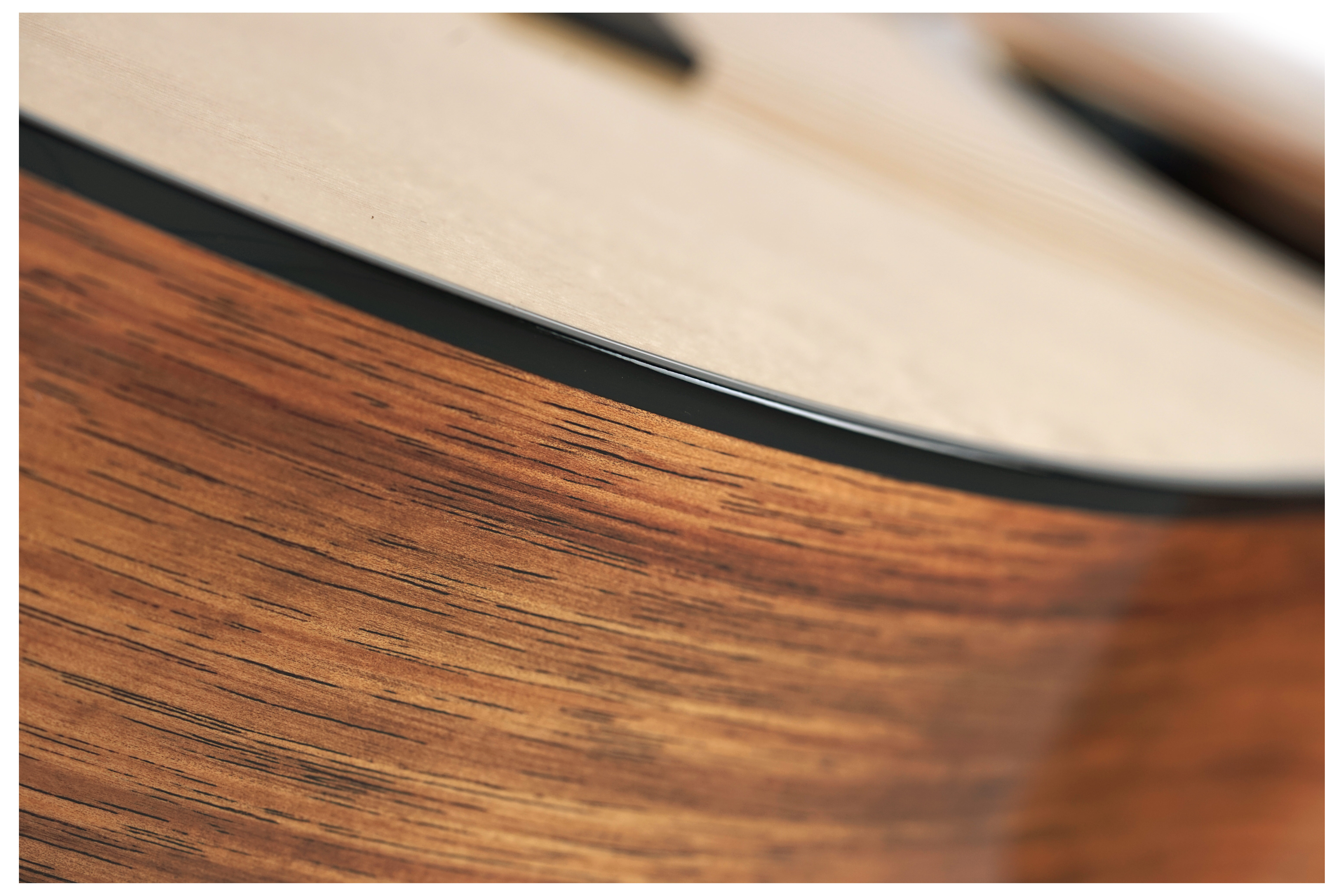 GUITARGUITAR Martin Road Series 00012E Koa Left Handed
