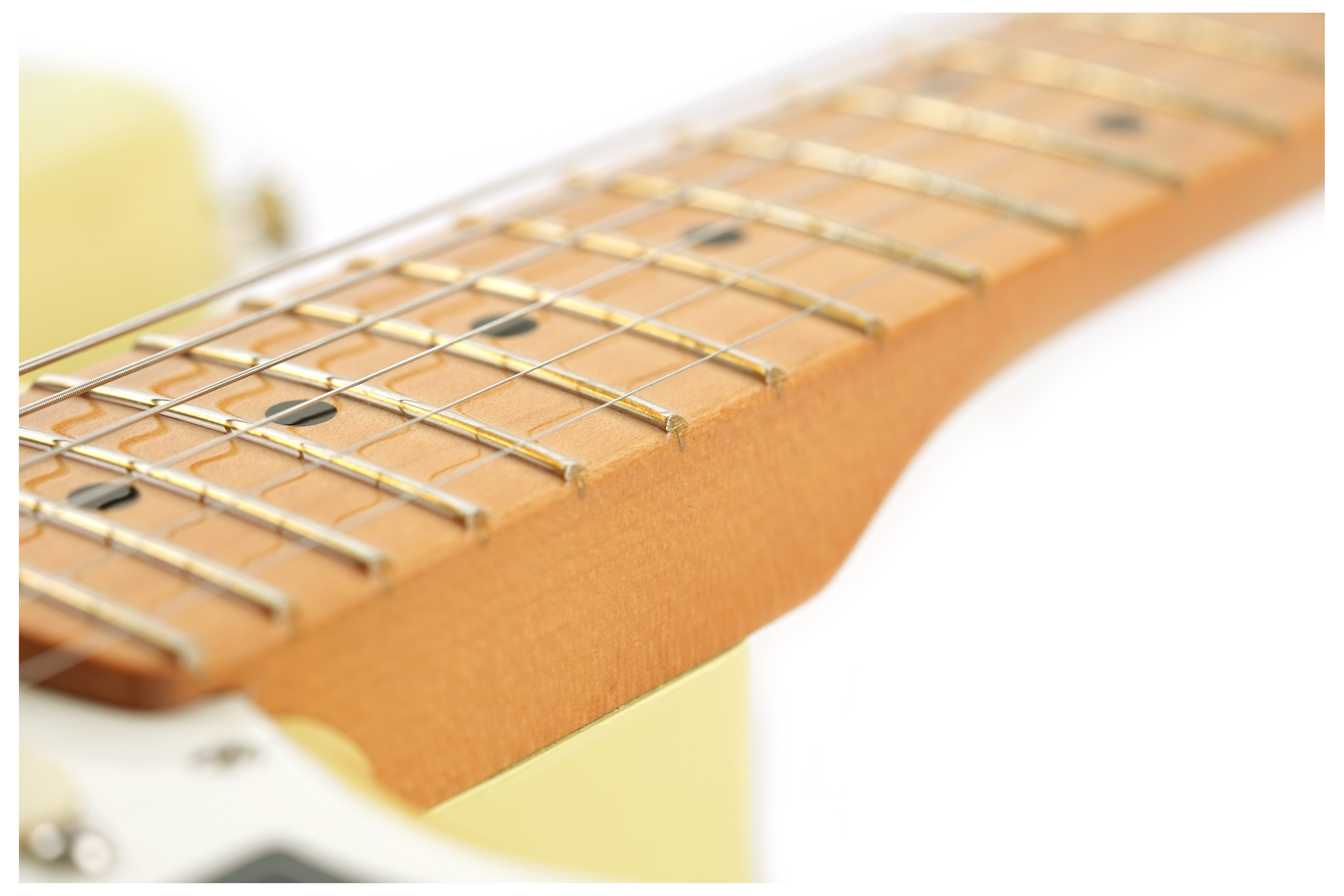 GUITARGUITAR Fender Player II Stratocaster Hialeah Yellow Maple Fingerboard