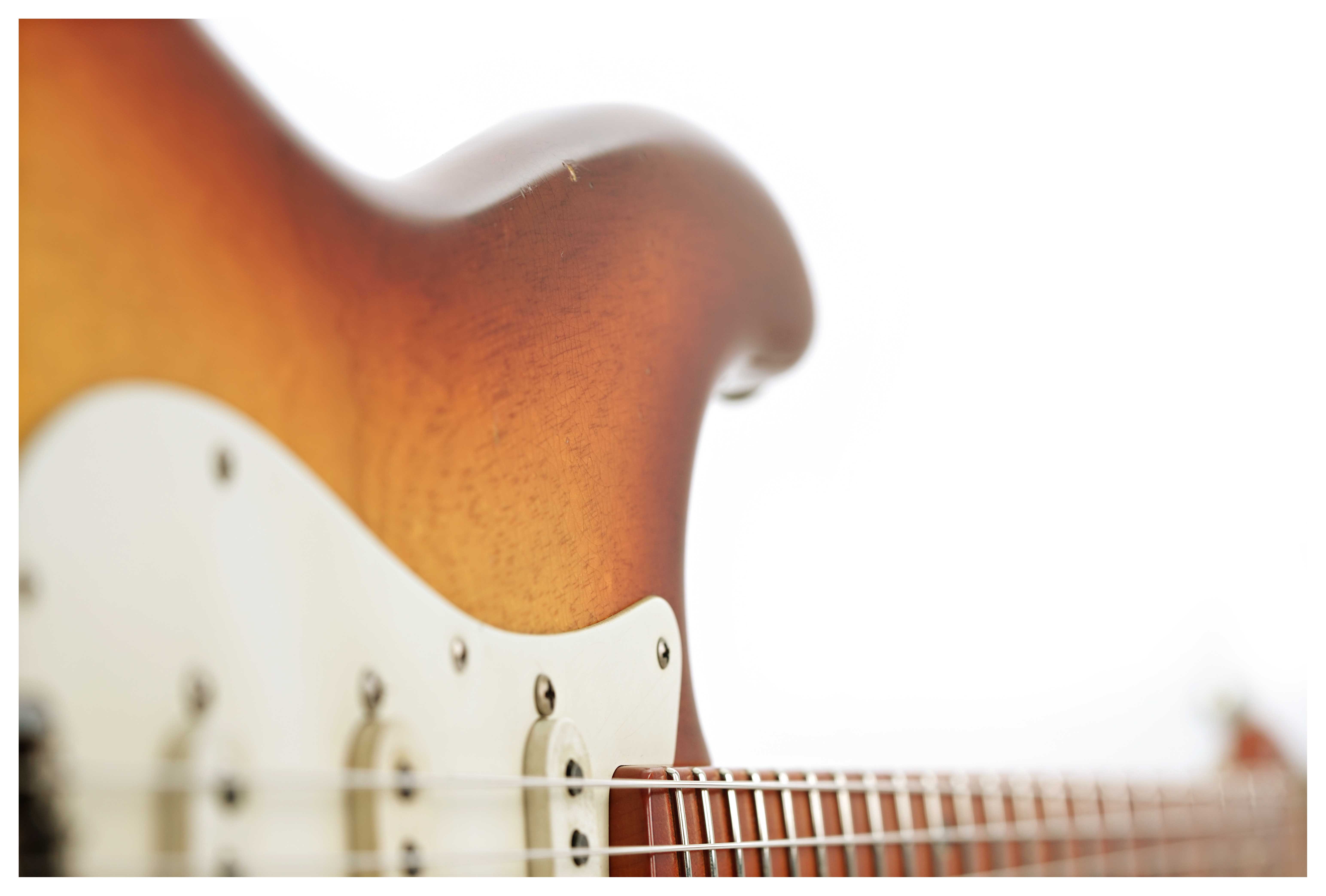 GUITARGUITAR Fender Custom Shop 1956 Stratocaster Journeyman Relic Transparent 3 Tone Sunburst Masterbuilt by Levi Perry #CZ565540