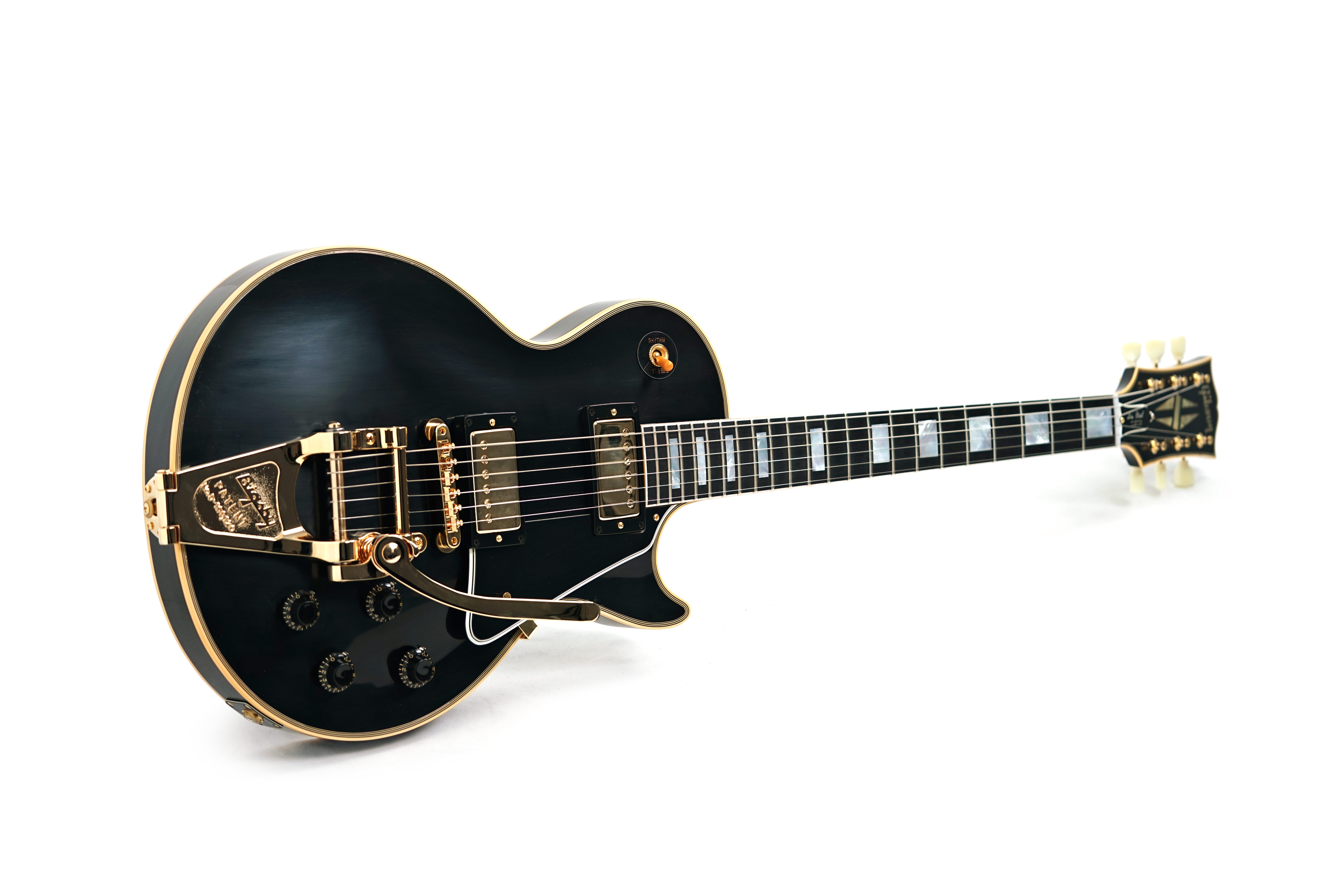GUITARGUITAR Gibson Custom Shop Dealer Select 1957 Les Paul Custom with Bigsby VOS Ebony #751327
