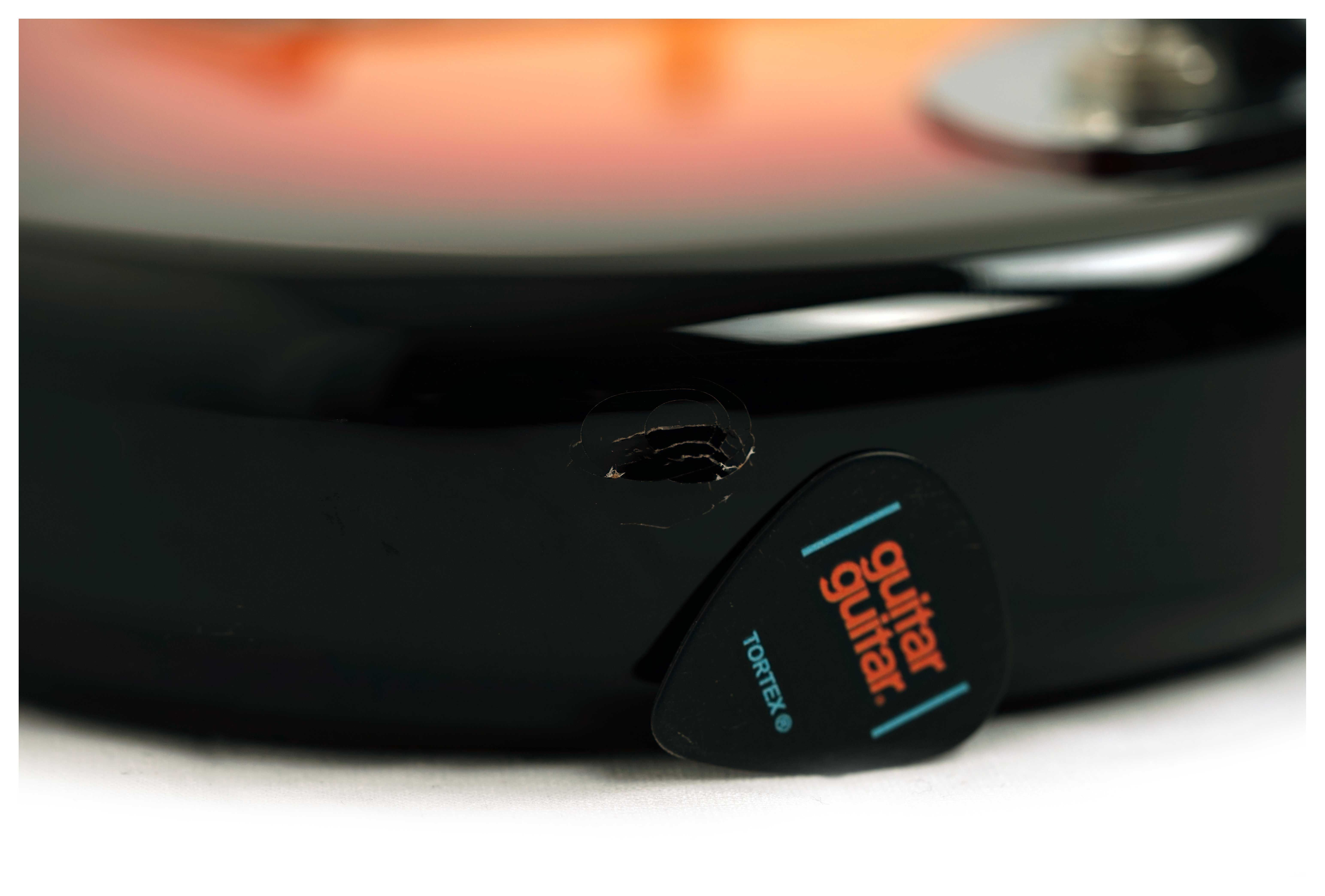 GUITARGUITAR Squier Affinity Series Jaguar Indian Laurel Fingerboard Black Pickguard 3-Colour Sunburst (Ex-Demo) #CYKF25005199