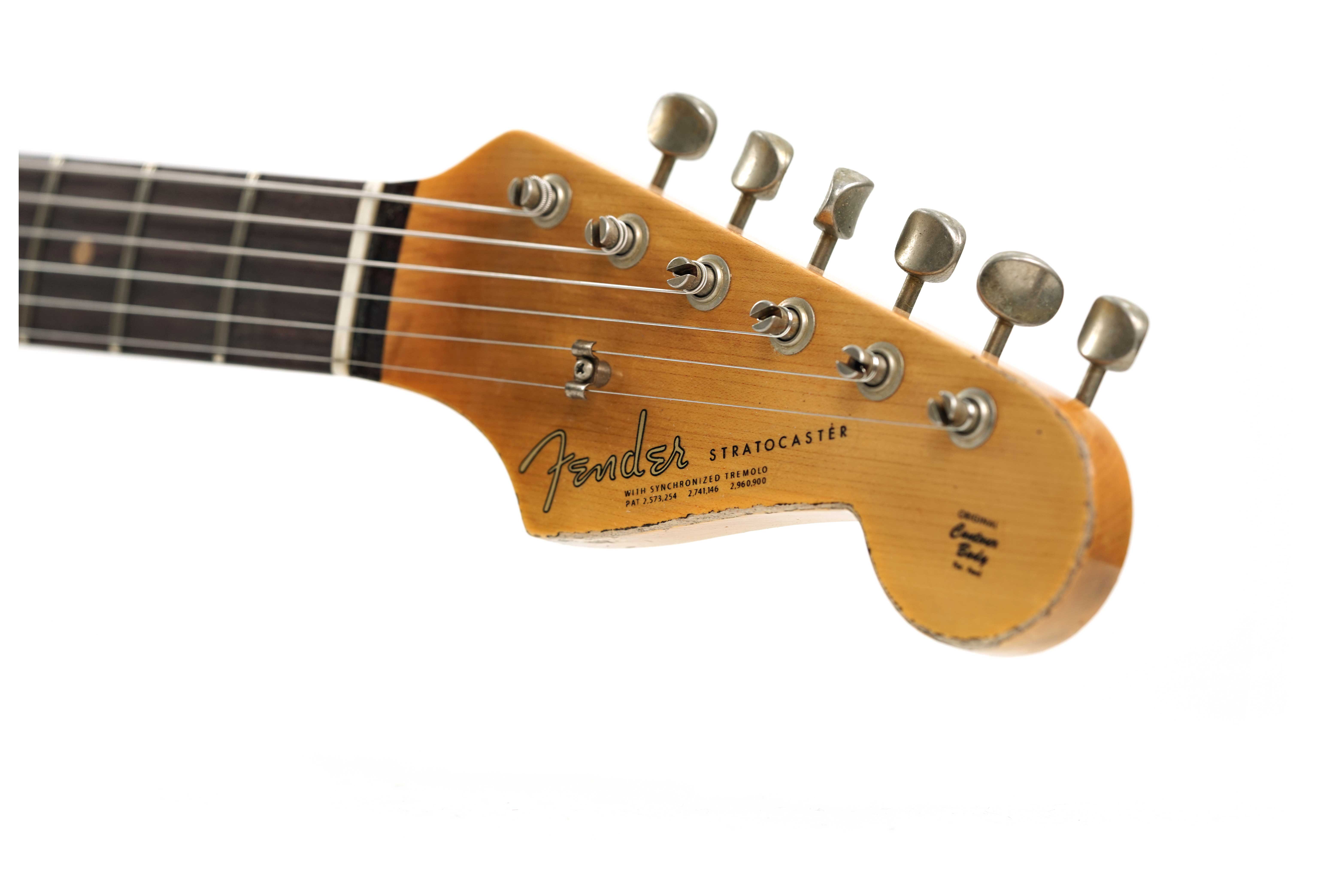GUITARGUITAR Fender Custom Shop Limited Edition 1964 L-Series Stratocaster Heavy Relic Olympic White