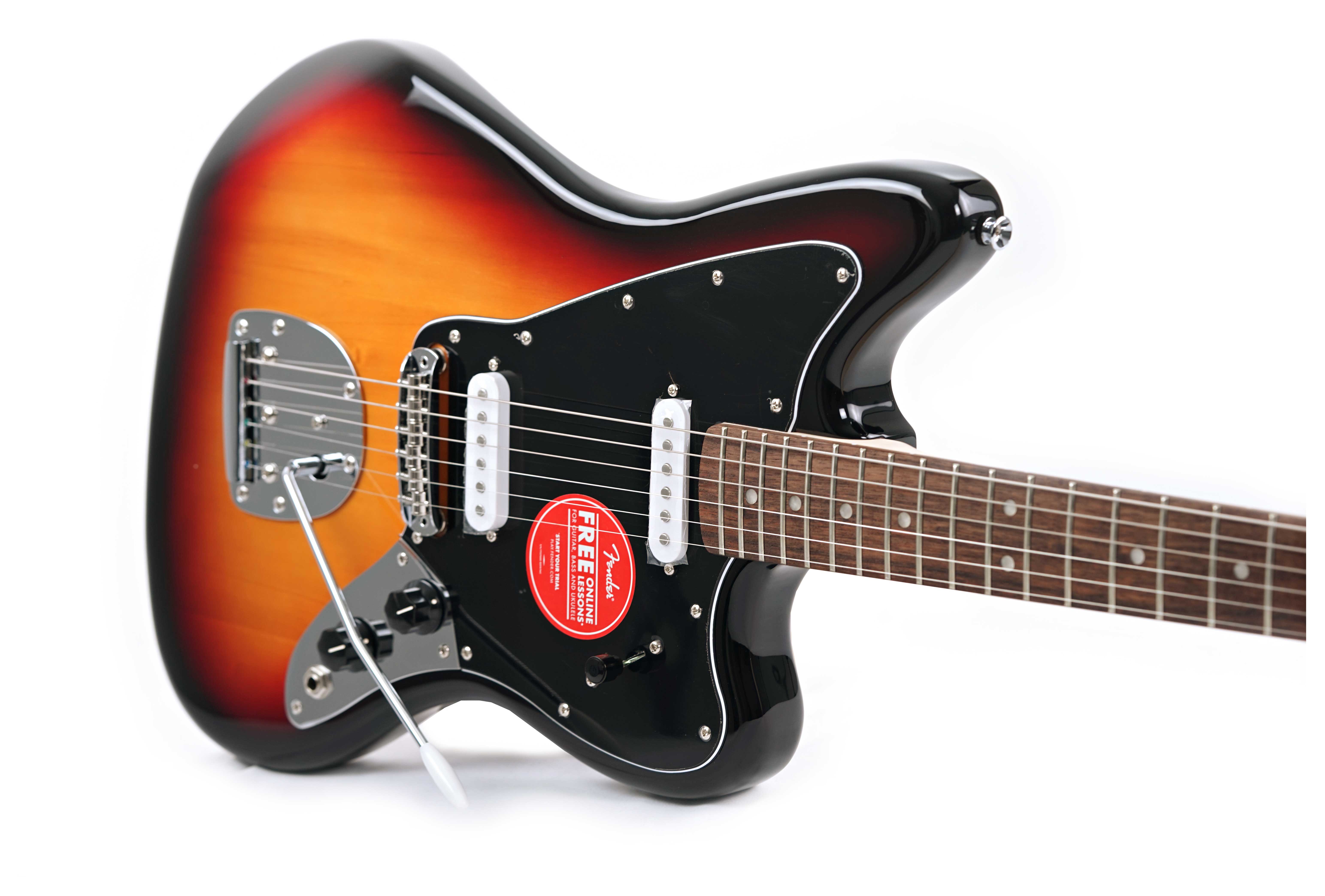 GUITARGUITAR Squier Affinity Series Jaguar Indian Laurel Fingerboard Black Pickguard 3-Colour Sunburst