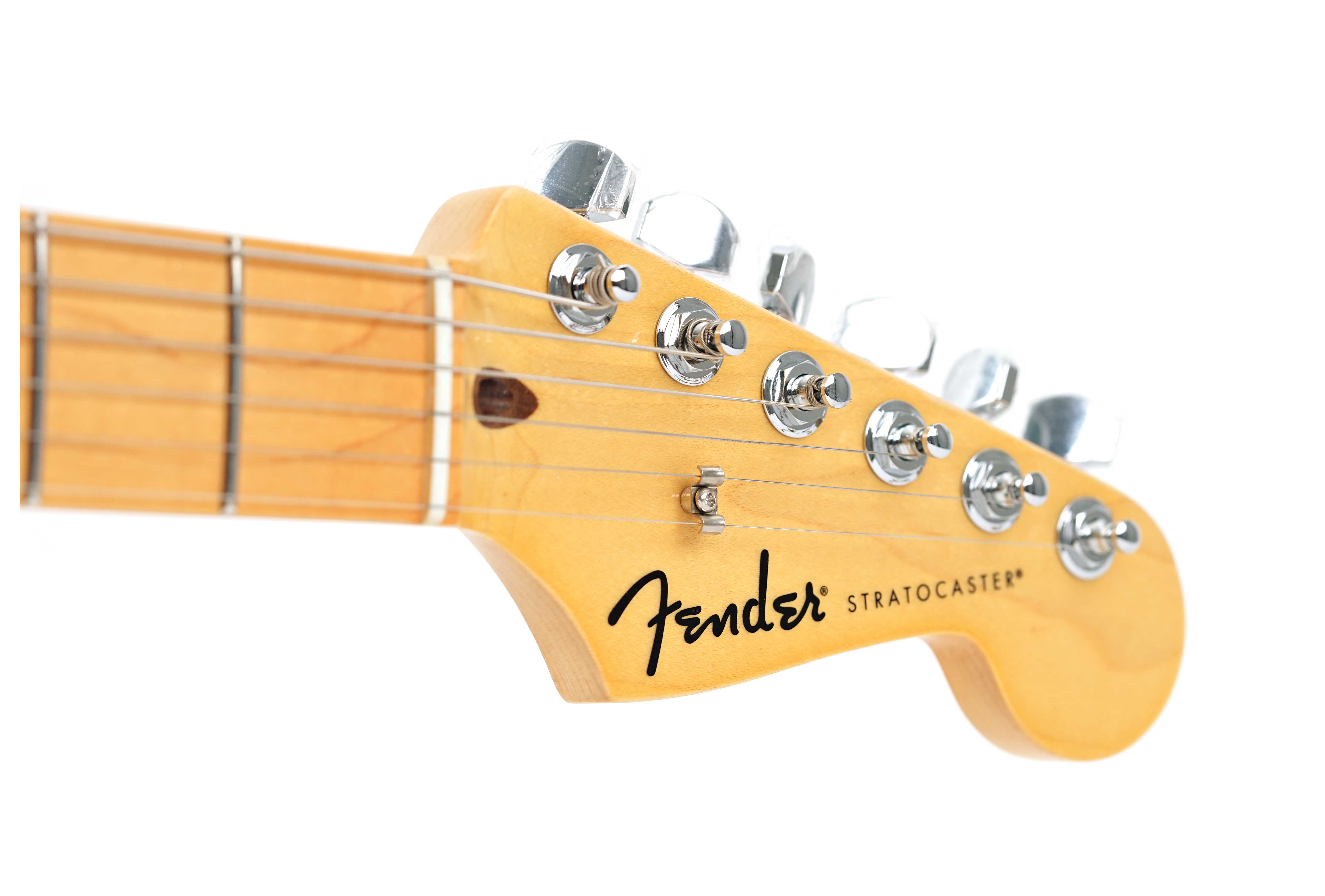GUITARGUITAR Fender Standard Stratocaster Candy Cola Maple Fingerboard