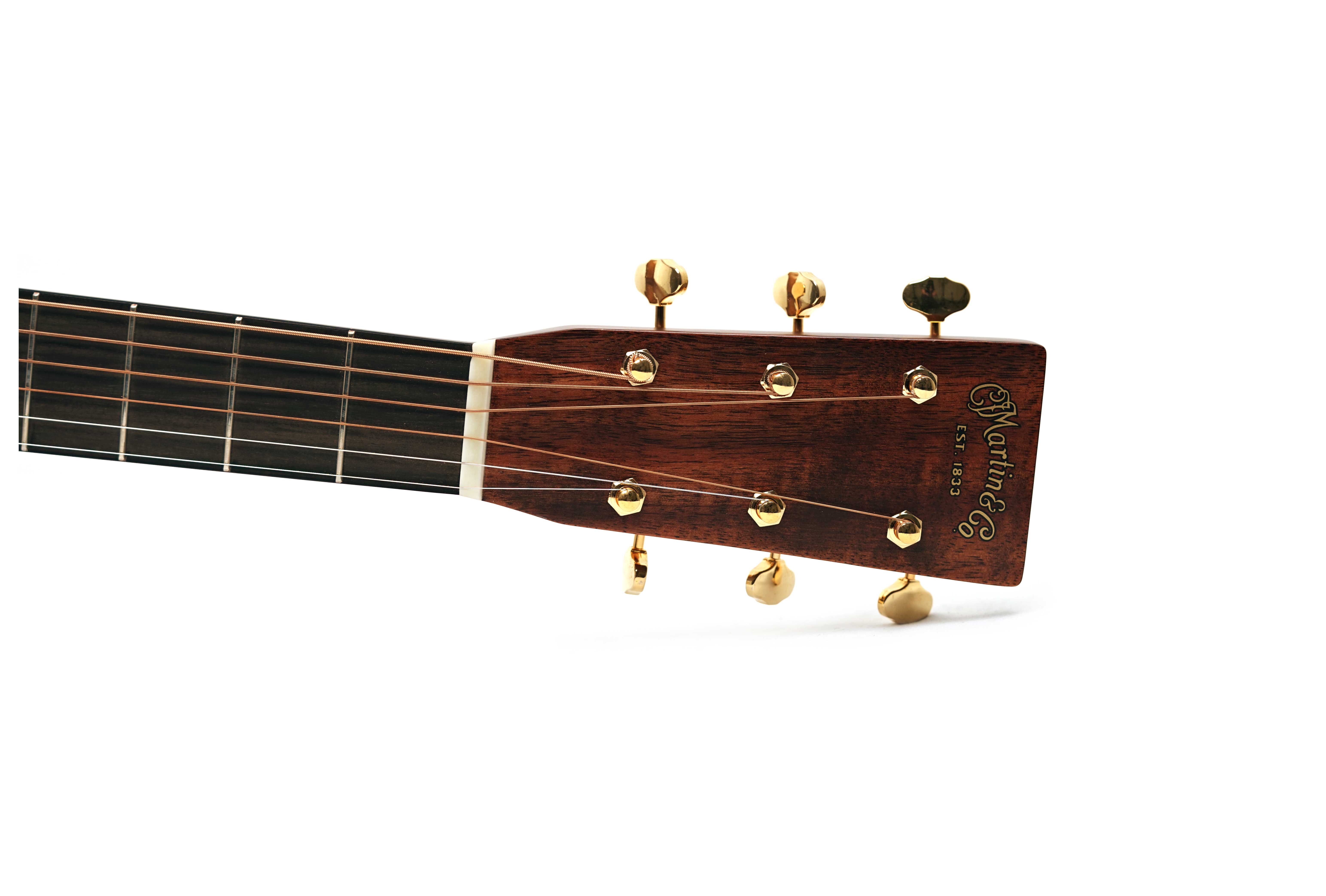 GUITARGUITAR Martin Custom Shop Dreadnought Koa Top, Back and Sides