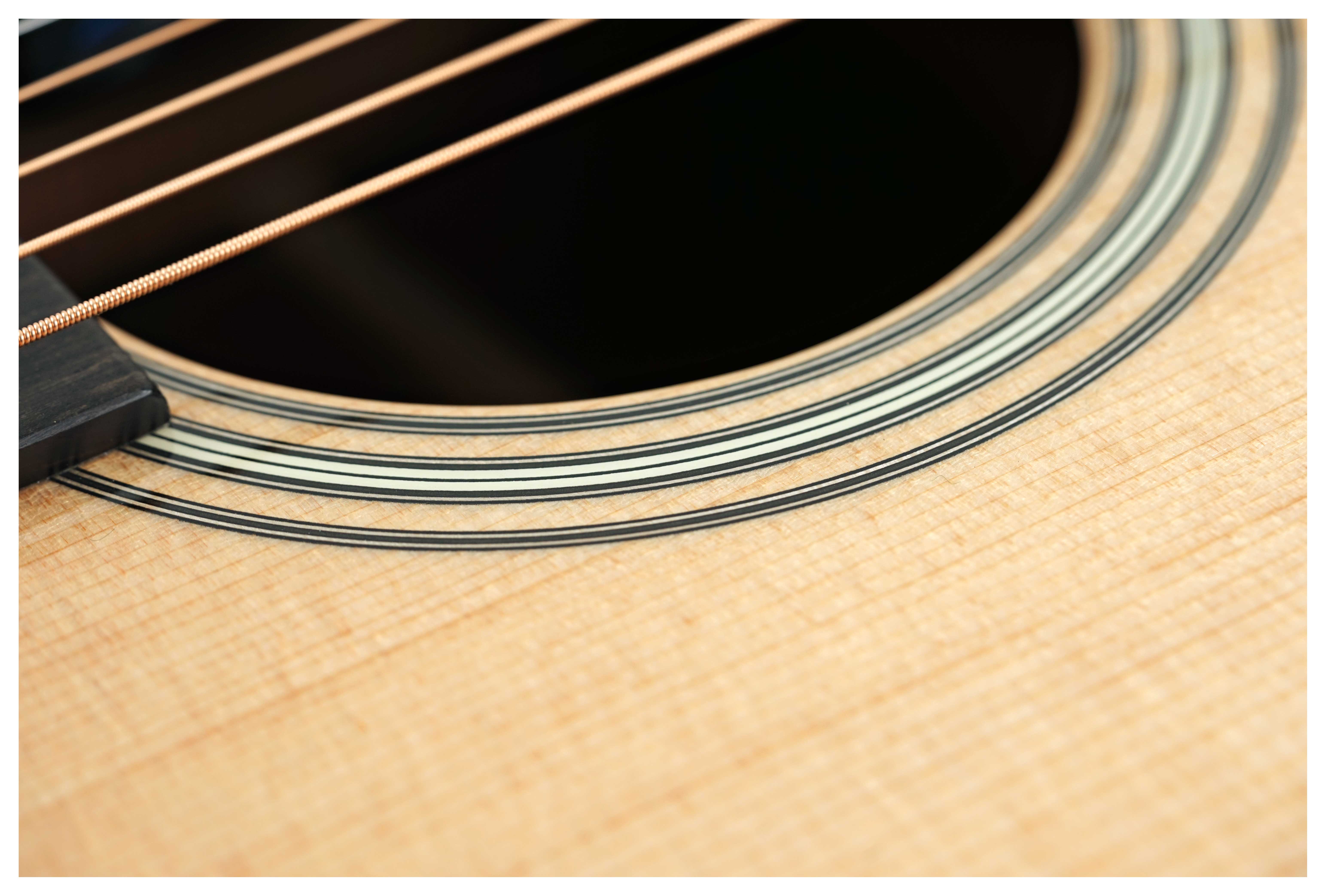GUITARGUITAR Martin D28E Modern Deluxe