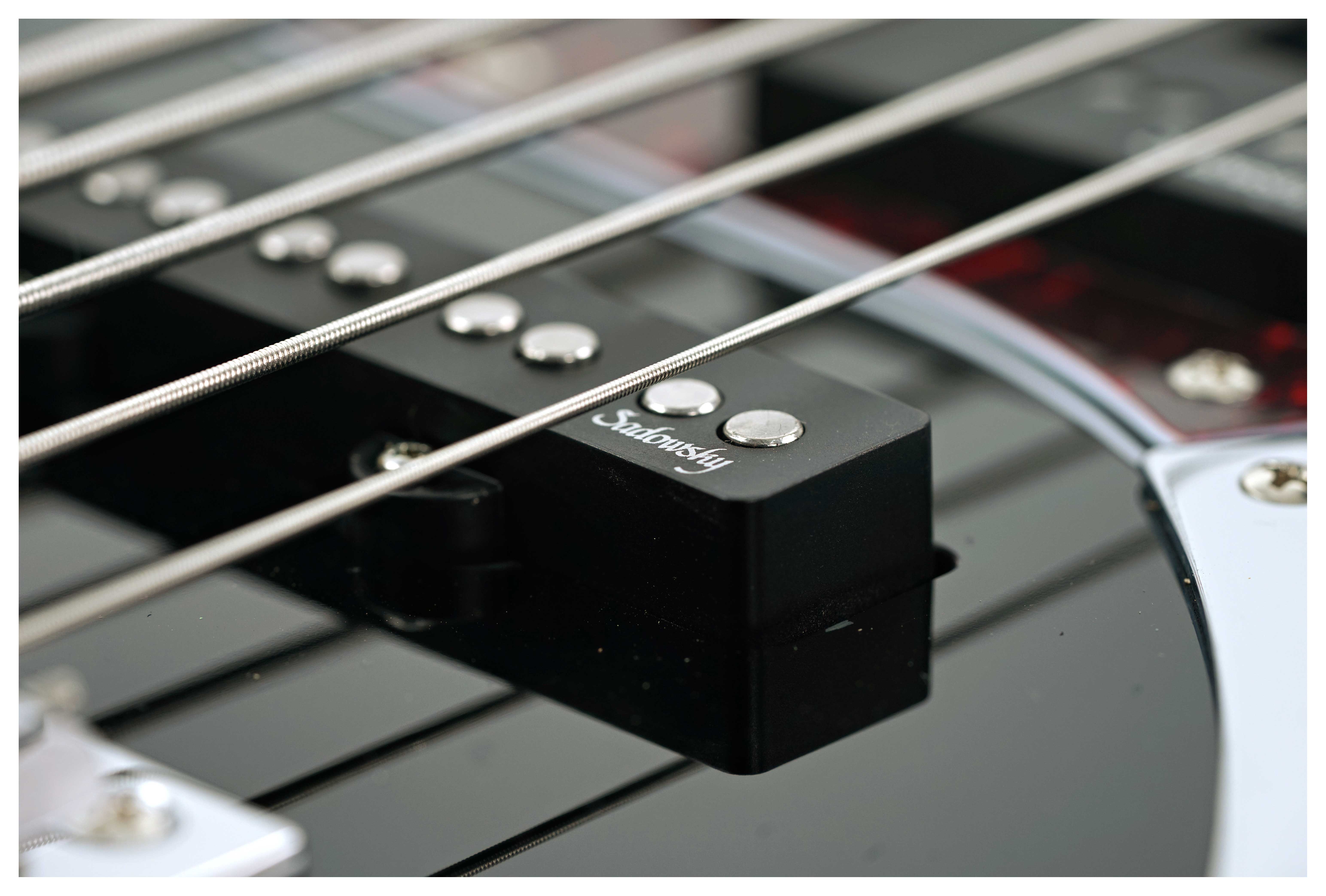 GUITARGUITAR Sadowsky MetroExpress Hybrid PJ Bass 5 Black