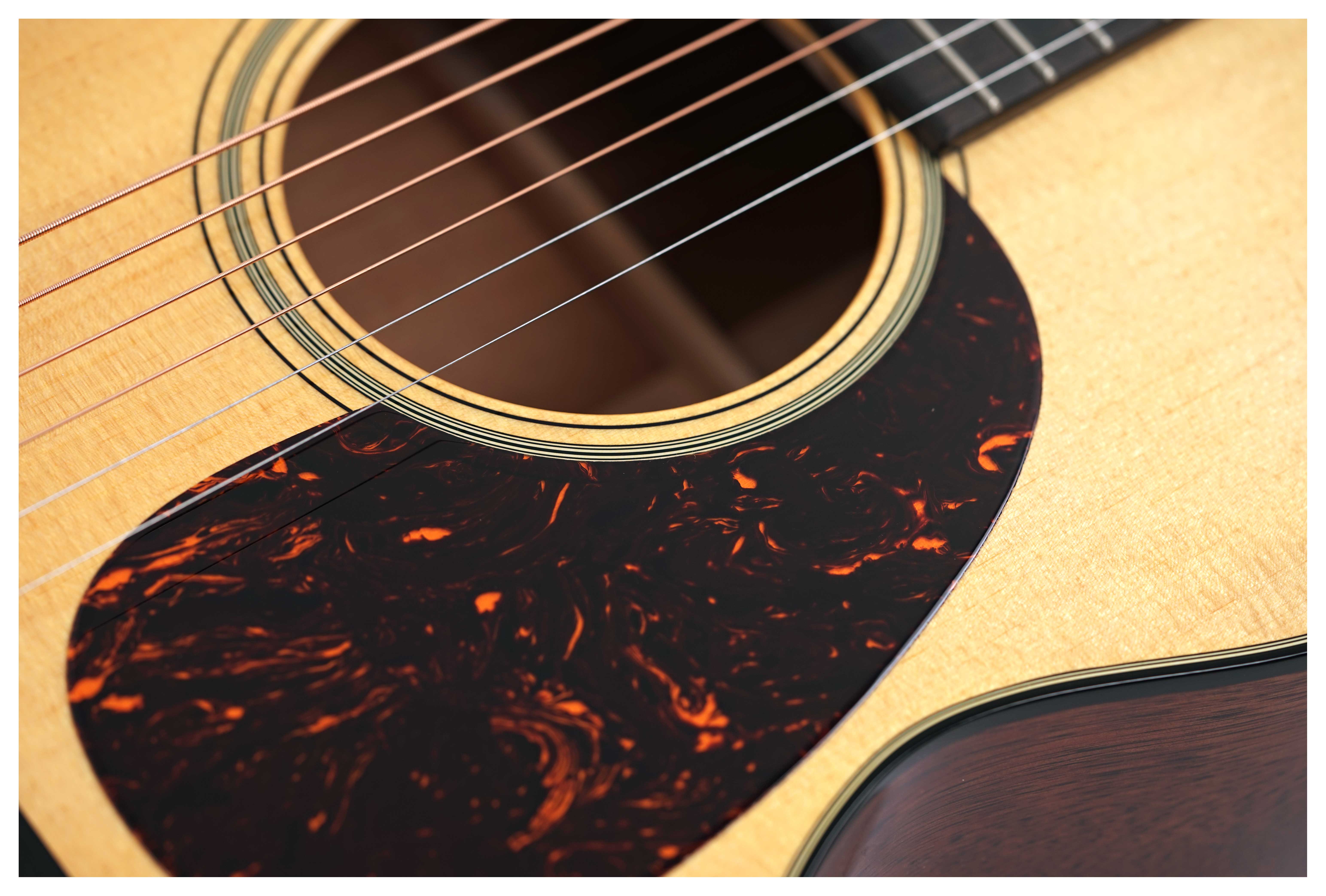 GUITARGUITAR Martin Custom Shop 00 Spruce / Sinker Mahogany #M2774929