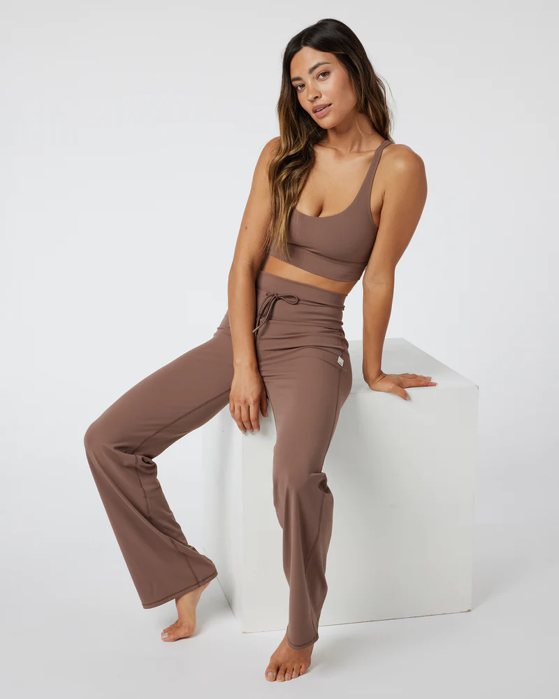 Vuori Daily Wideleg