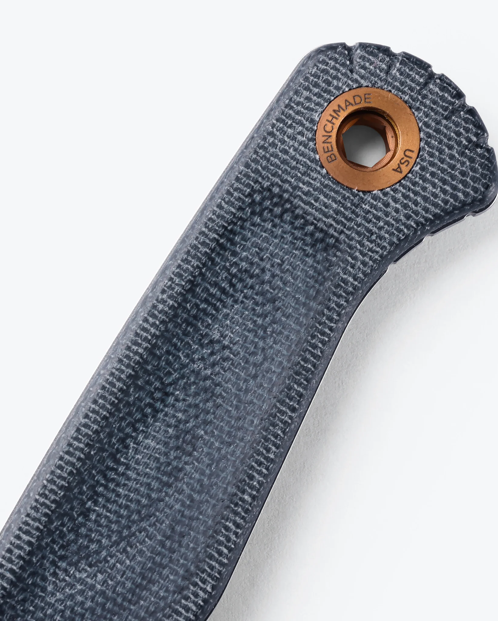 Benchmade Dacian | Brown Canvas Micarta | Spear Point