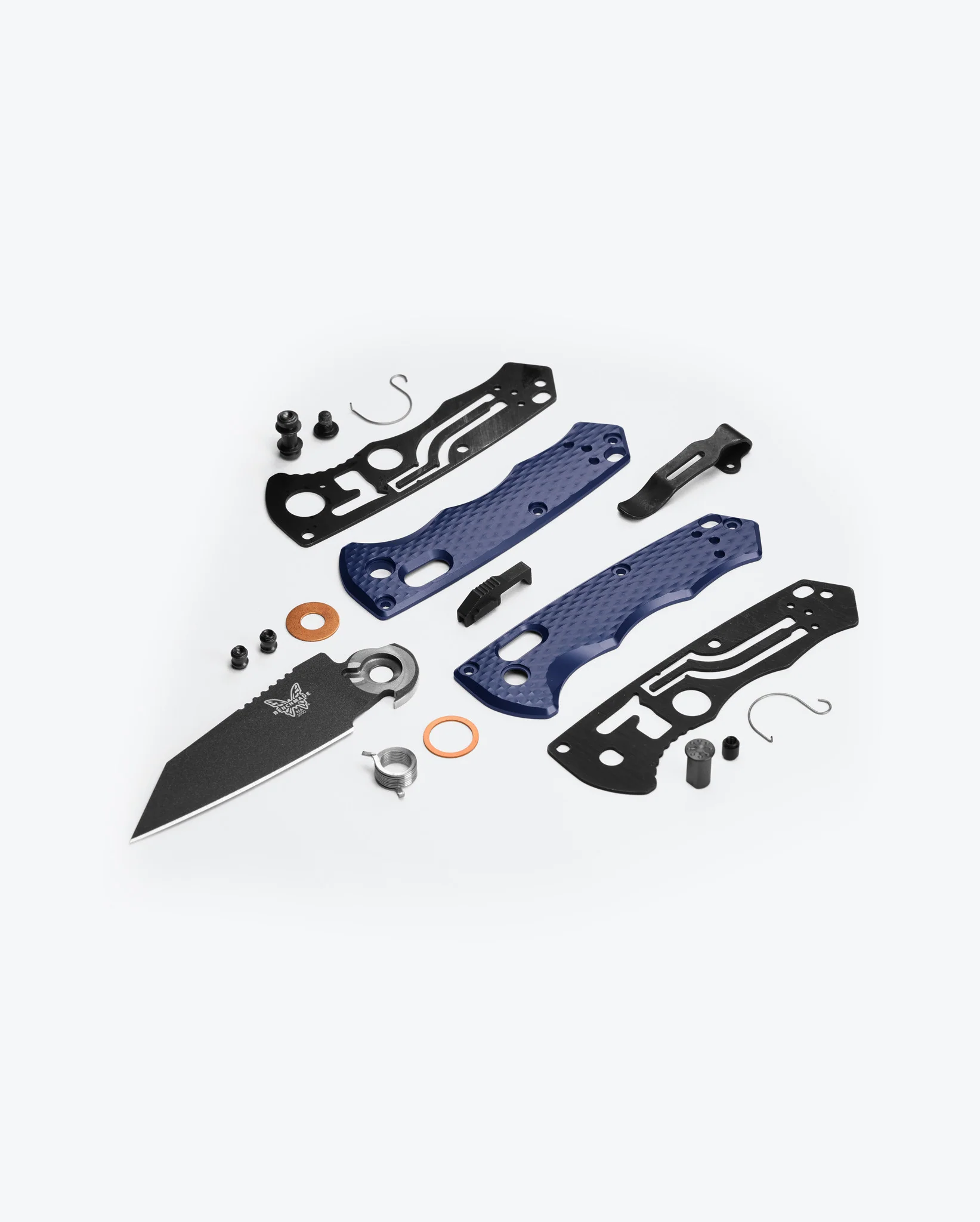 Benchmade Auto Immunity™ | Flat Dark Earth Aluminum | Wharncliffe