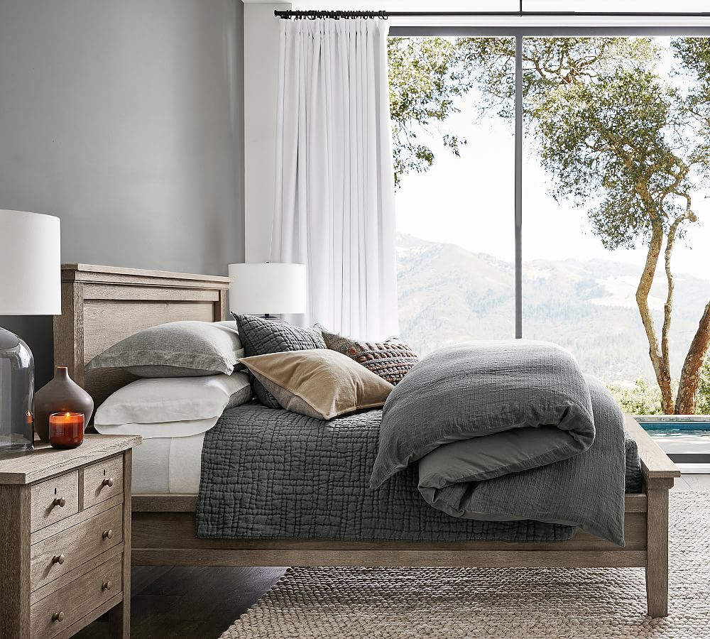 Pottery Barn Farmhouse 4-Drawer Nightstand (28.5")