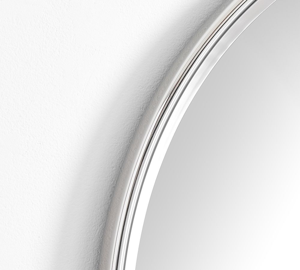 Pottery Barn Everson Round Mirror