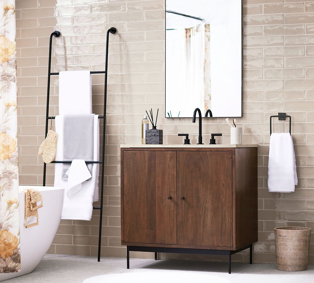 Pottery Barn Blake Towel Ring
