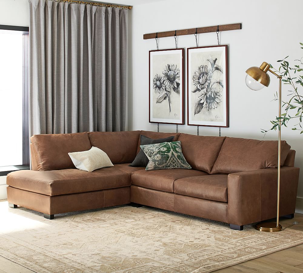 Pottery Barn Turner Square Arm Leather Return Bumper Sectional (106"&ndash;125")
