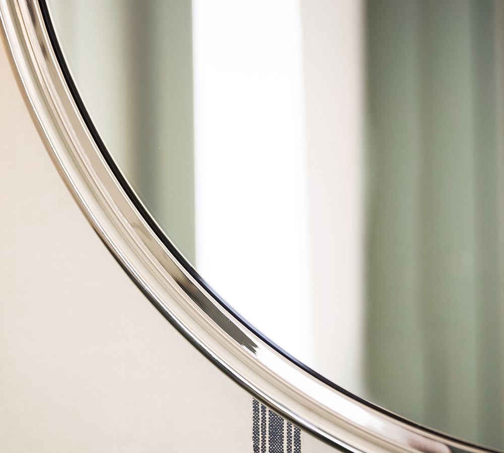 Pottery Barn Everson Round Mirror