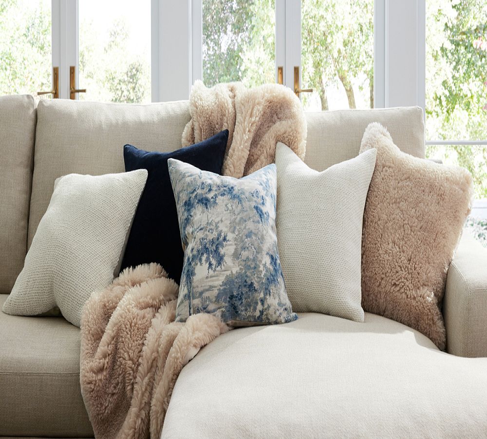 Pottery Barn Dream Faux Fur Throw Blanket