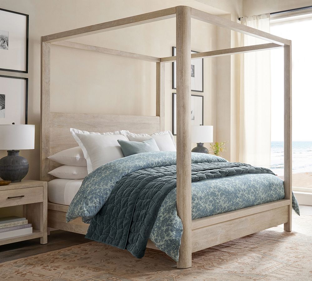 Pottery Barn Cozy Cloud Handcrafted Quilt
