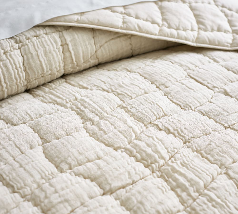 Pottery Barn Cloud Quilt