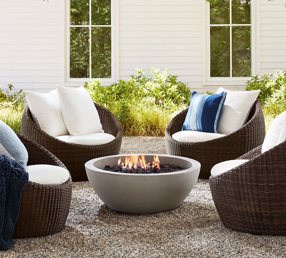 Pottery Barn Torrey Wicker Papasan Swivel Outdoor Lounge Chair