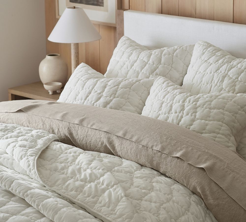 Pottery Barn Cozy Cloud Handcrafted Quilt