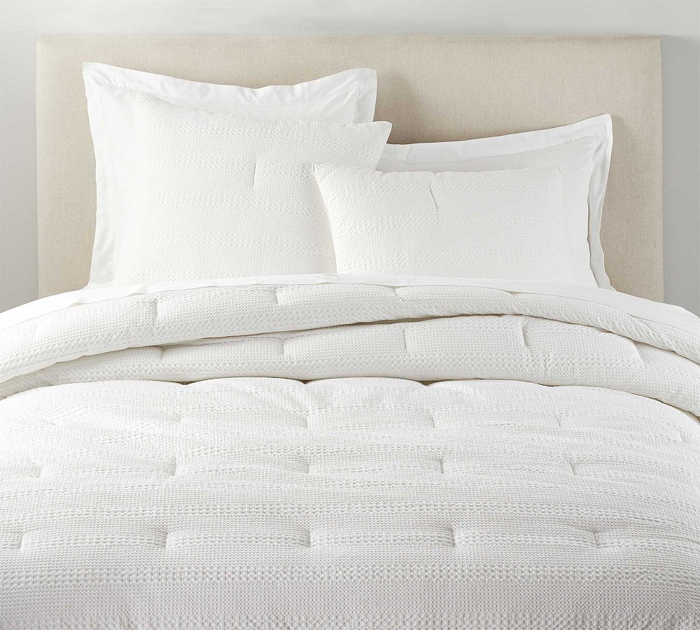 Pottery Barn Honeycomb Cotton Comforter