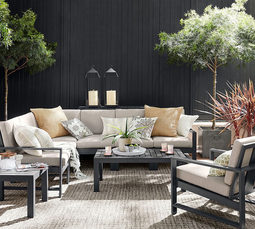 Pottery Barn Indio Metal Outdoor Lounge Chair