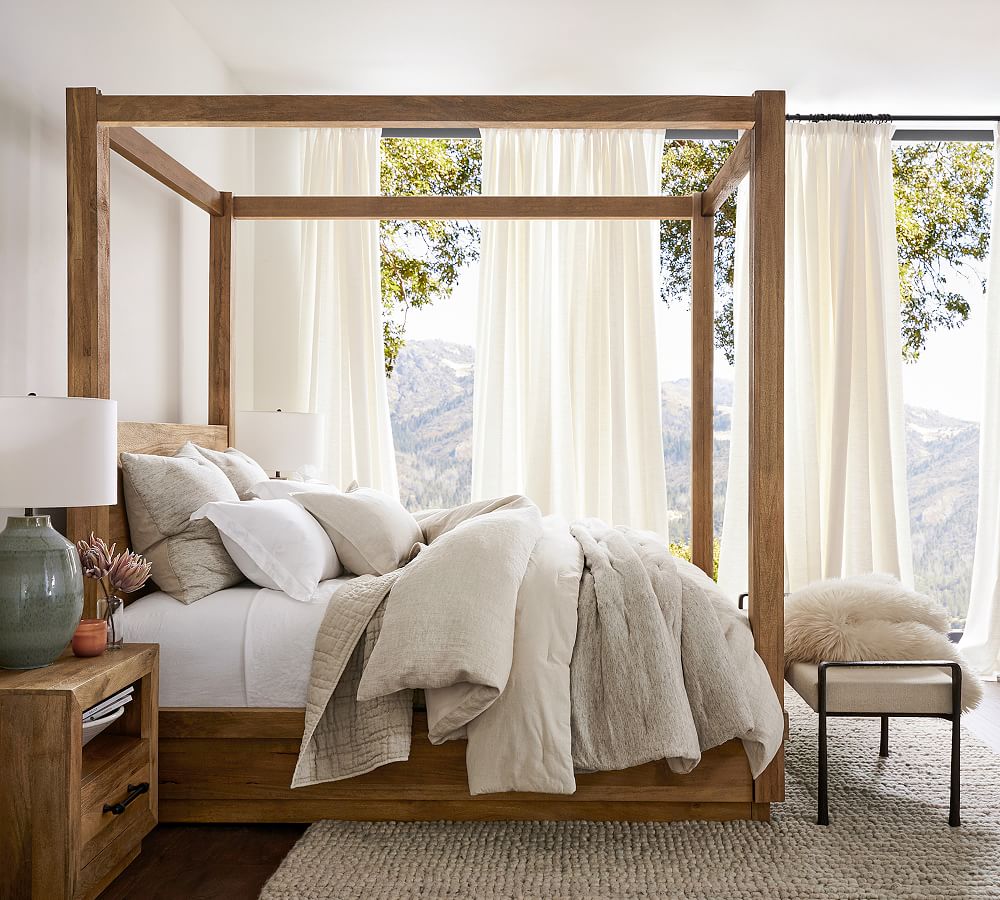 Pottery Barn Oakleigh Canopy Bed