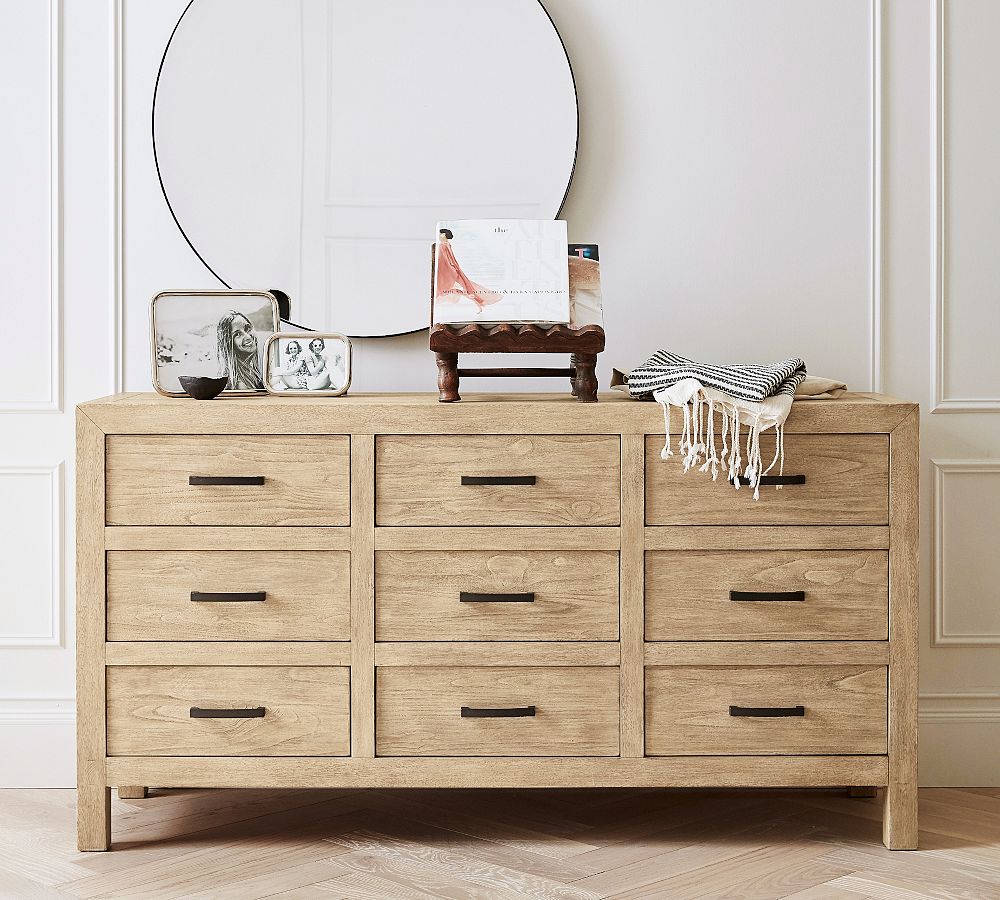 Pottery Barn Linwood 9-Drawer Dresser (64")