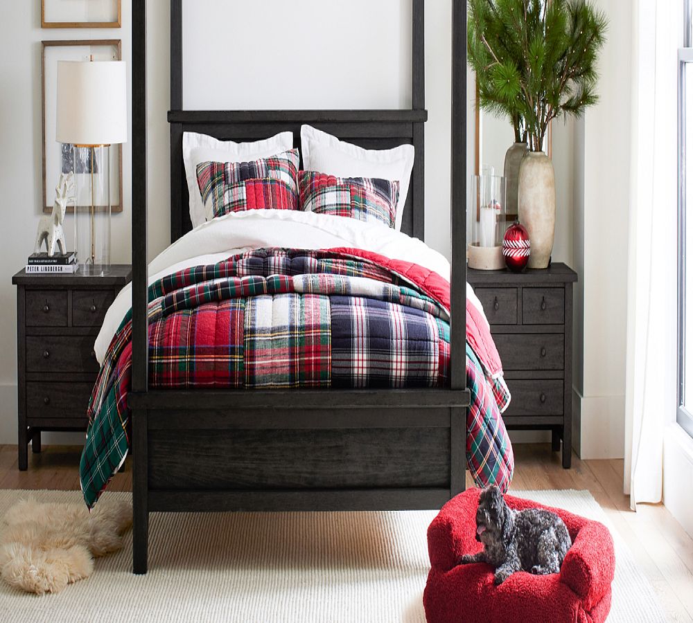 Pottery Barn Farmhouse 4-Drawer Nightstand (28.5")