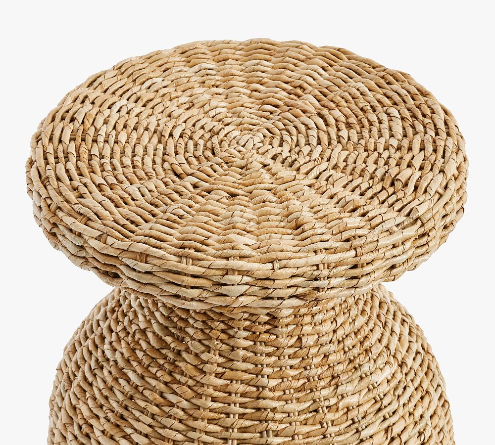 Pottery Barn Woven Round Seagrass Side Table (16")