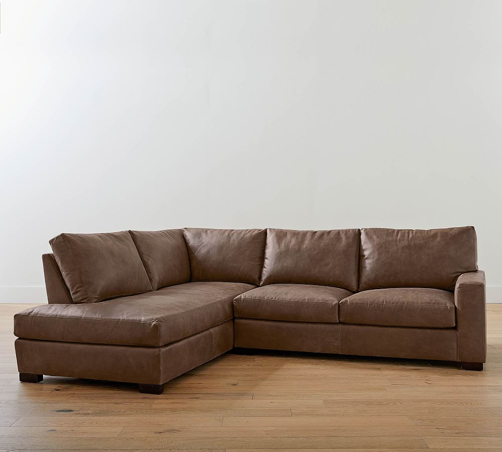 Pottery Barn Turner Square Arm Leather Return Bumper Sectional (106"&ndash;125")