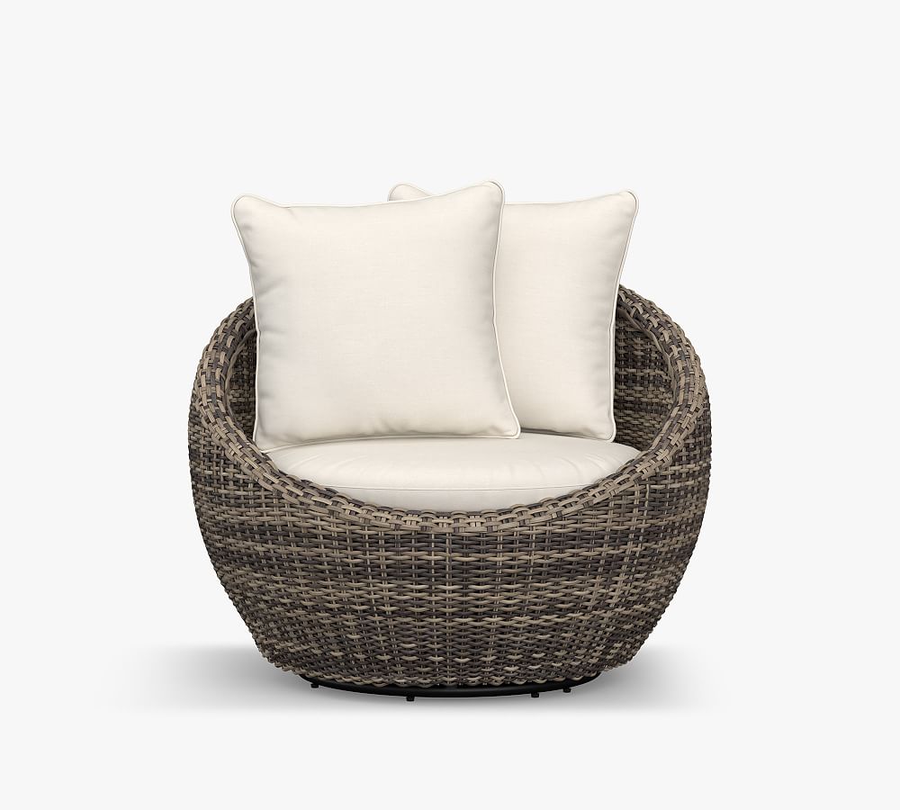 Pottery Barn Torrey Wicker Papasan Swivel Outdoor Lounge Chair