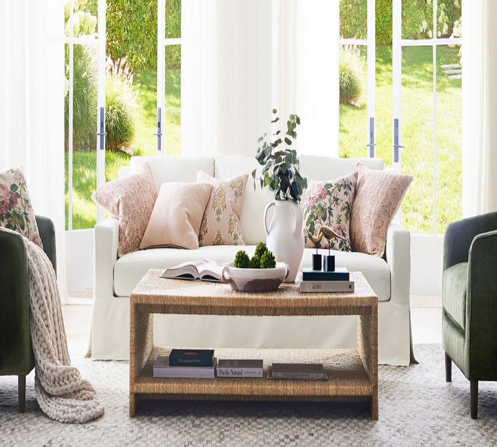 Pottery Barn Everyday Linen Pillow