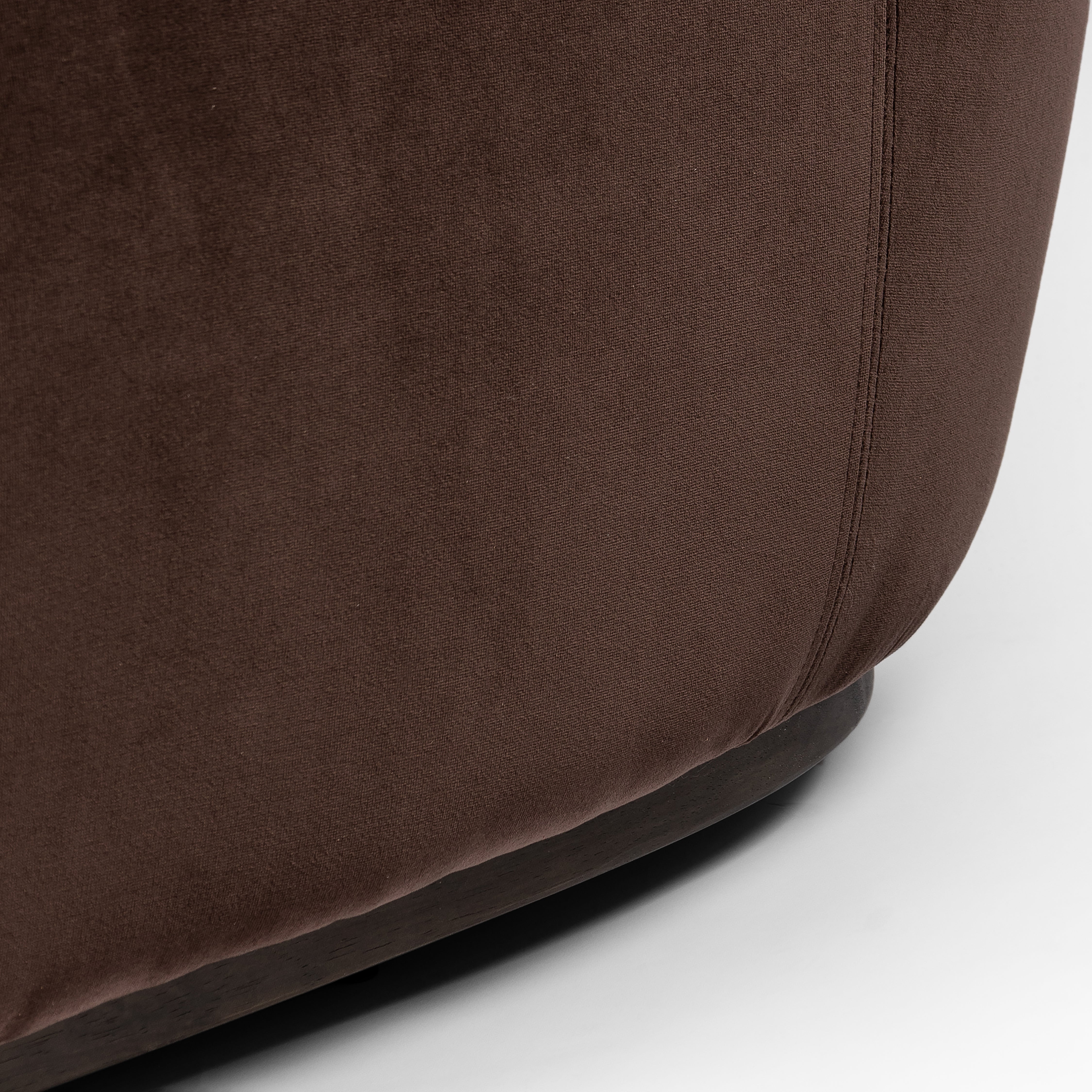 Magnolia Caesar Swivel Chair