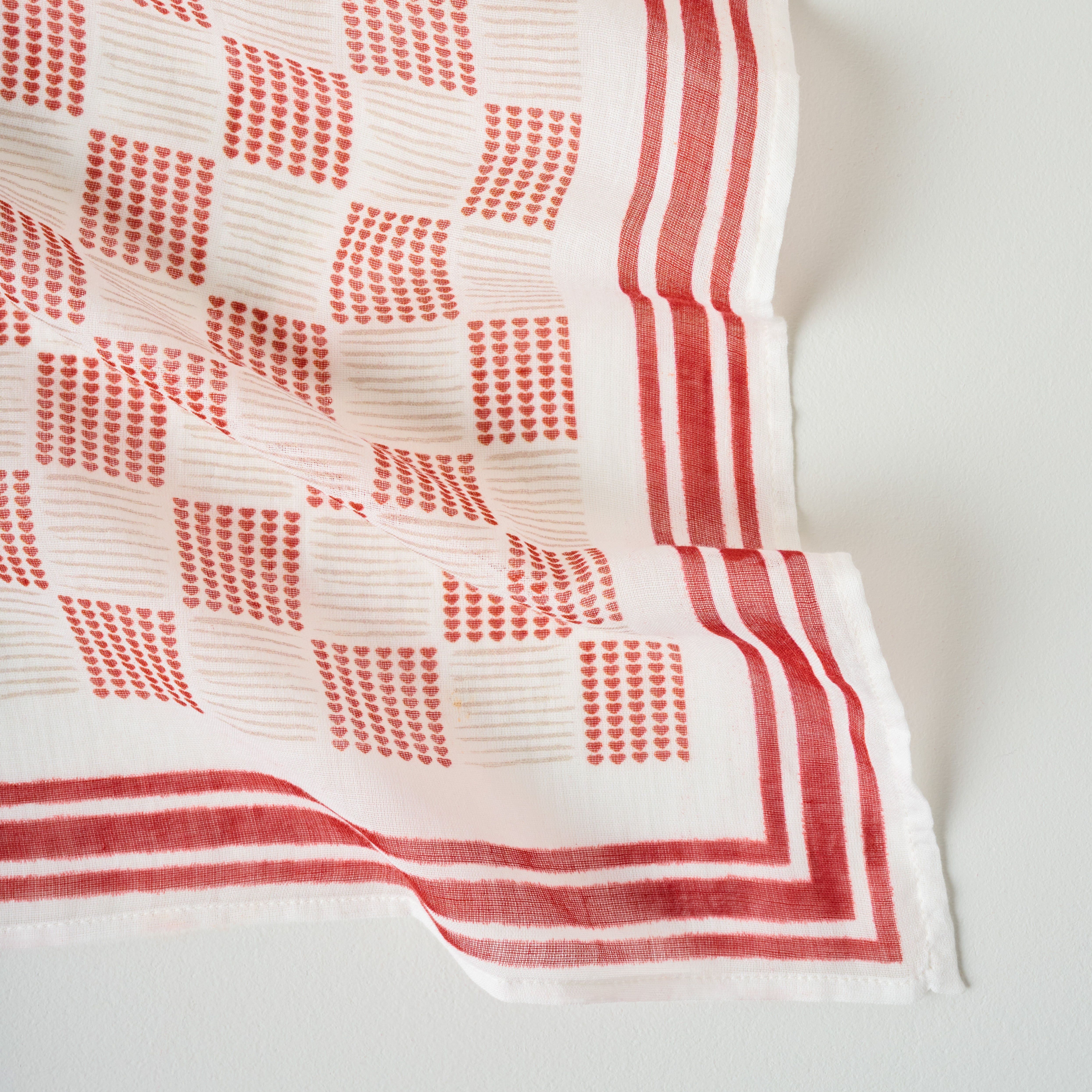 Magnolia Magnolia Mini Hearts Bandana