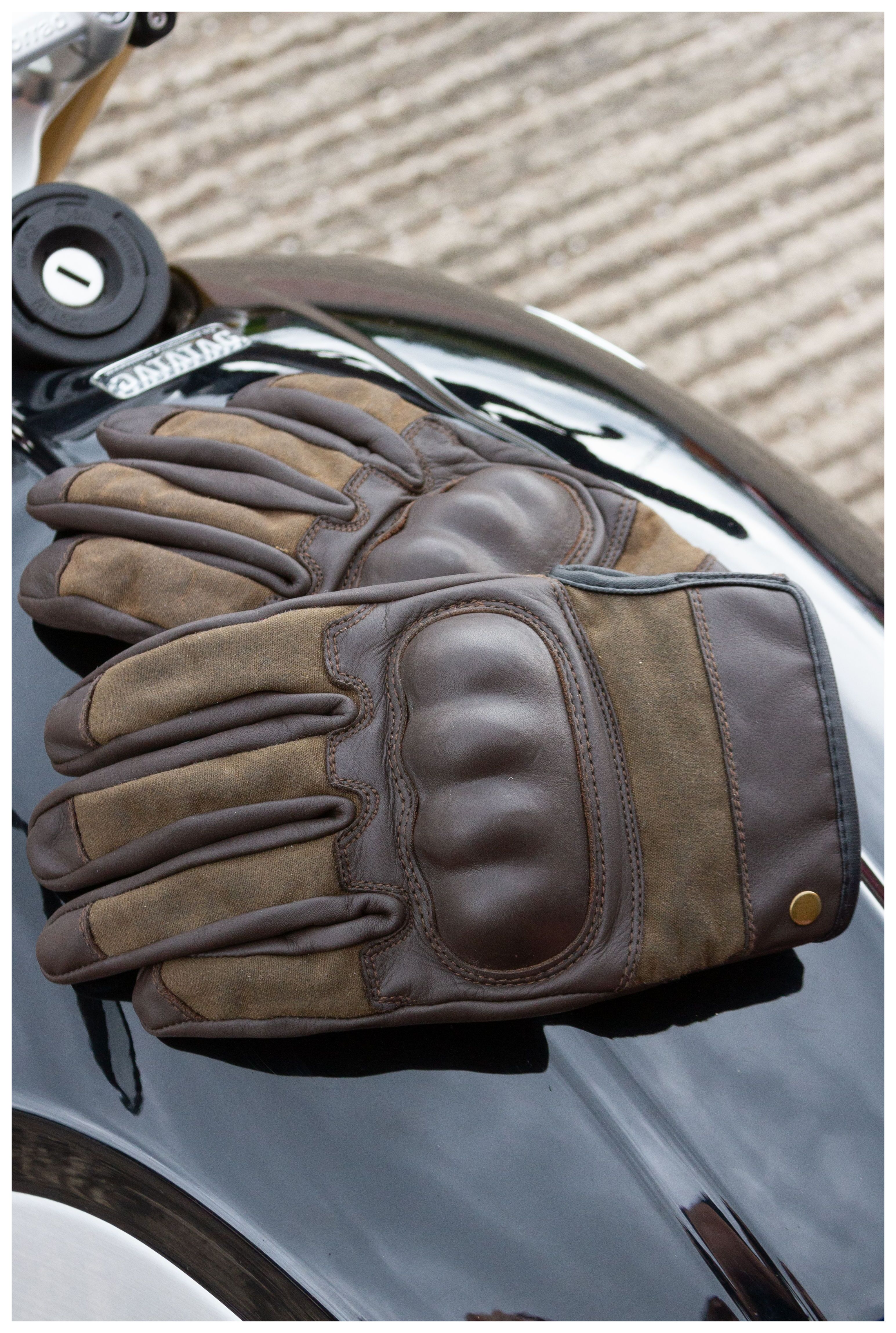 Merlin Glenn Gloves